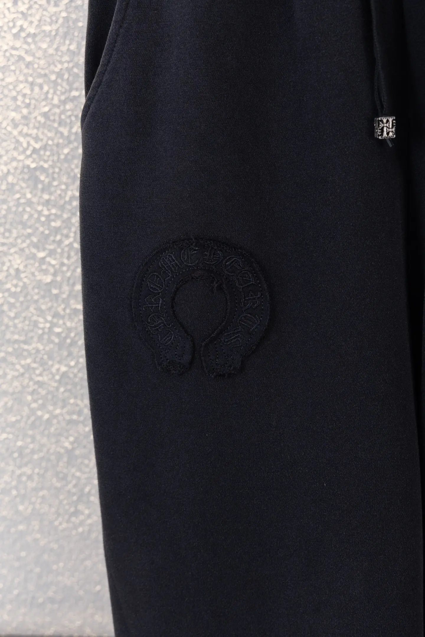 Horshoe Patch Embroidered Sweatpants D16512246 — view 6
