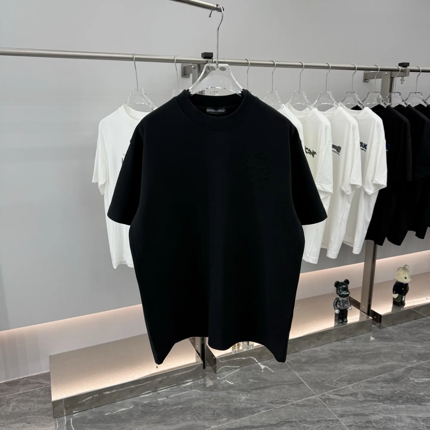 Laser-Cut Logo Crew-Neck T-Shirt D16513850