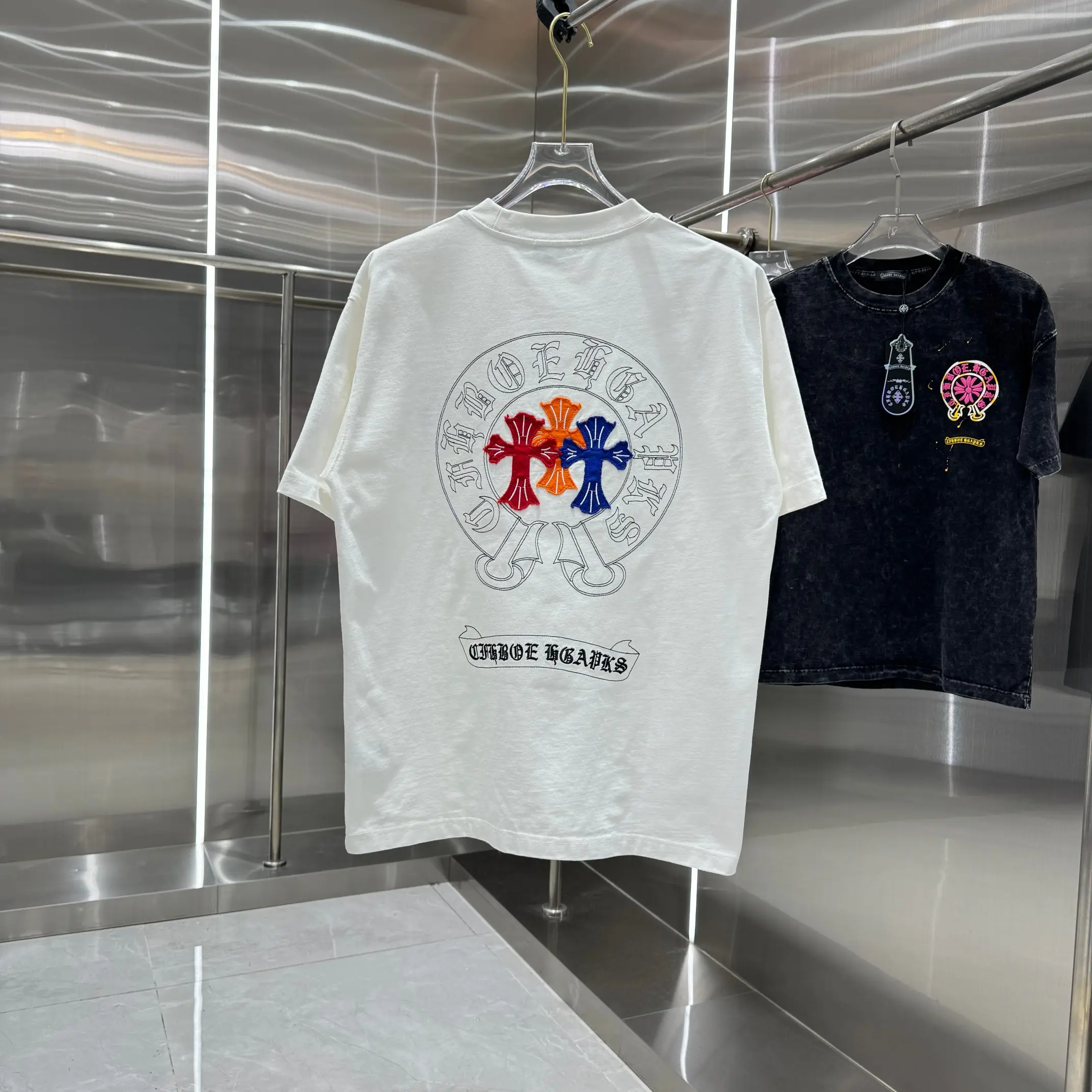 Embroidered Acid-Wash Cotton T-Shirt D17013816 — view 2