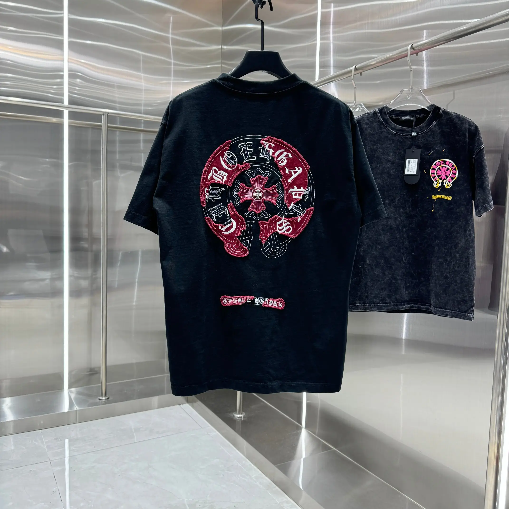 Embroidered Patchwork Cotton T-Shirt D17013825 — view 2
