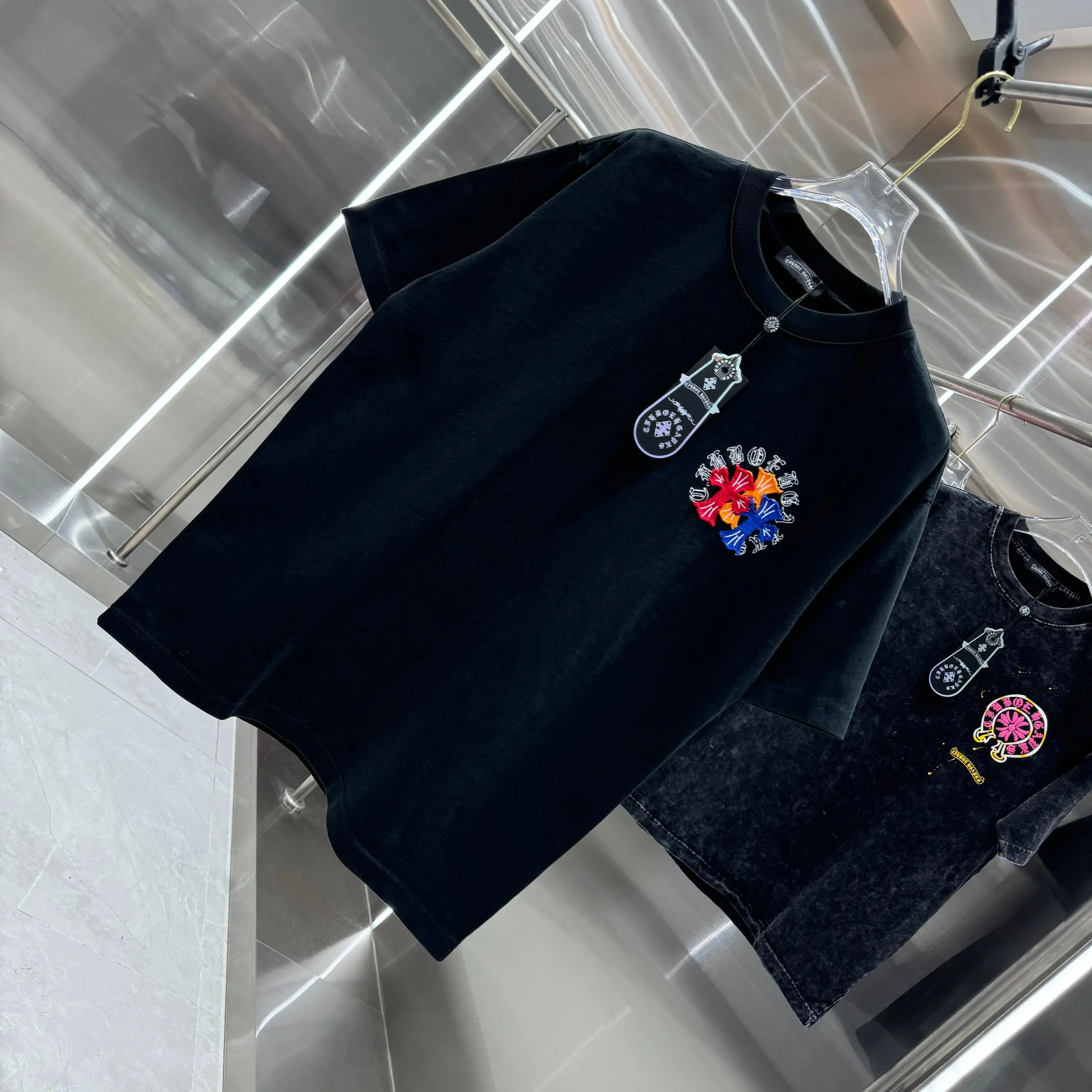 Embroidered Patchwork Cotton T-Shirt D17013817 — view 3