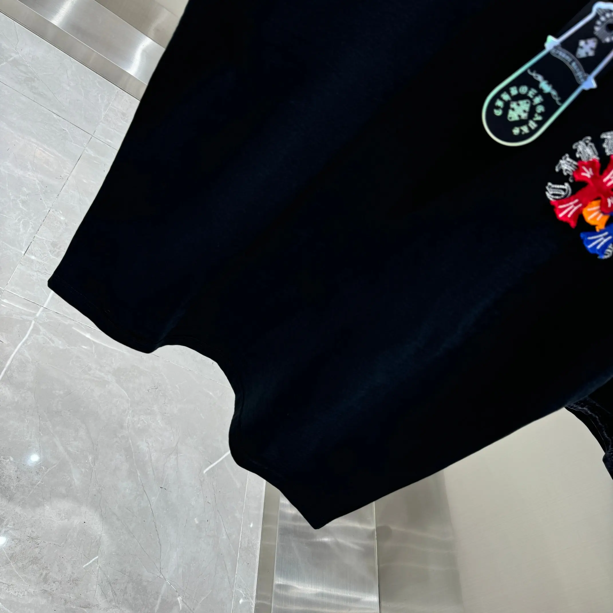 Embroidered Patchwork Cotton T-Shirt D17013817 — view 9