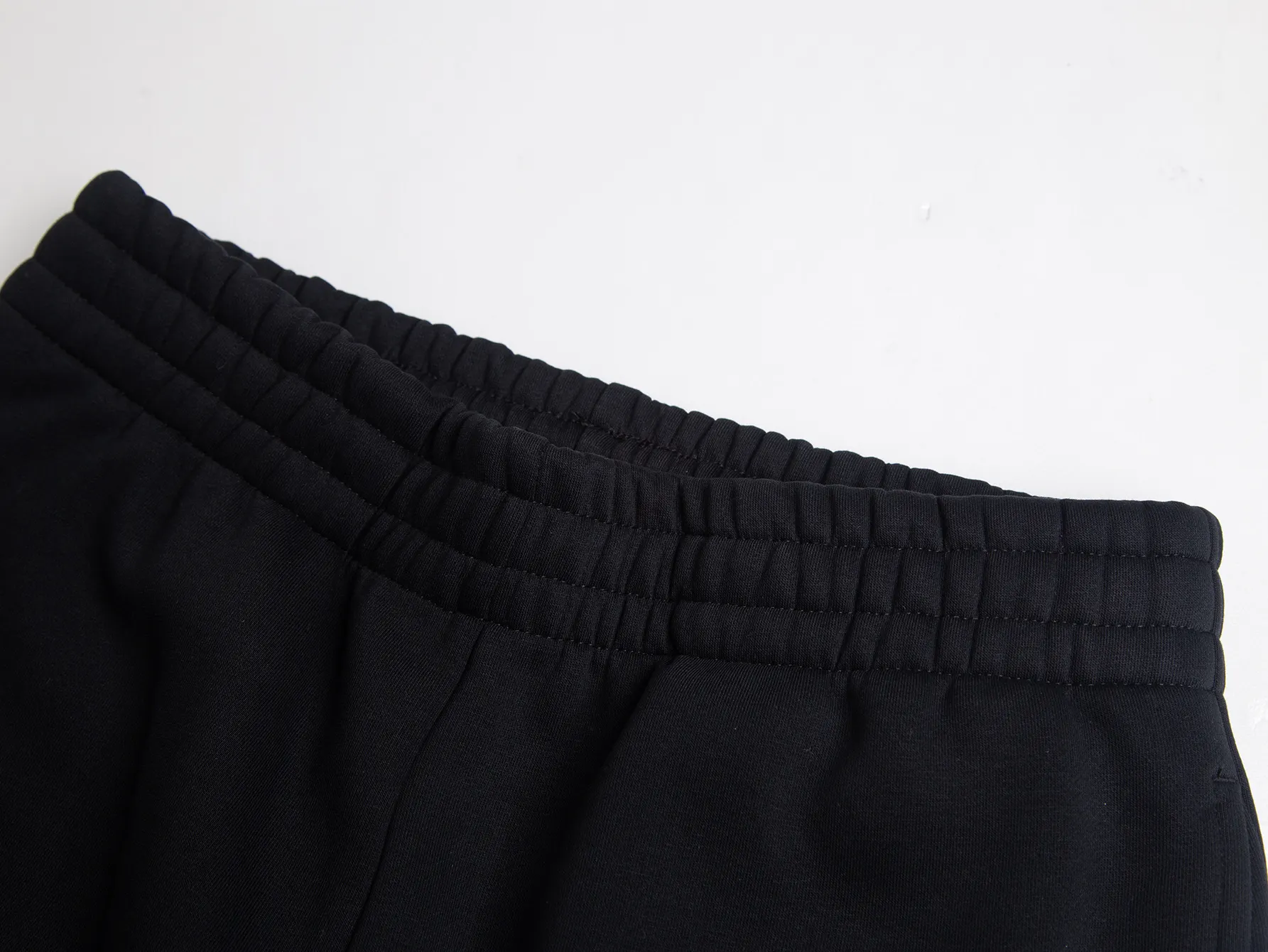 Interlocking G Embroidered Fleece-Back Sweatpants D17016024 — view 6