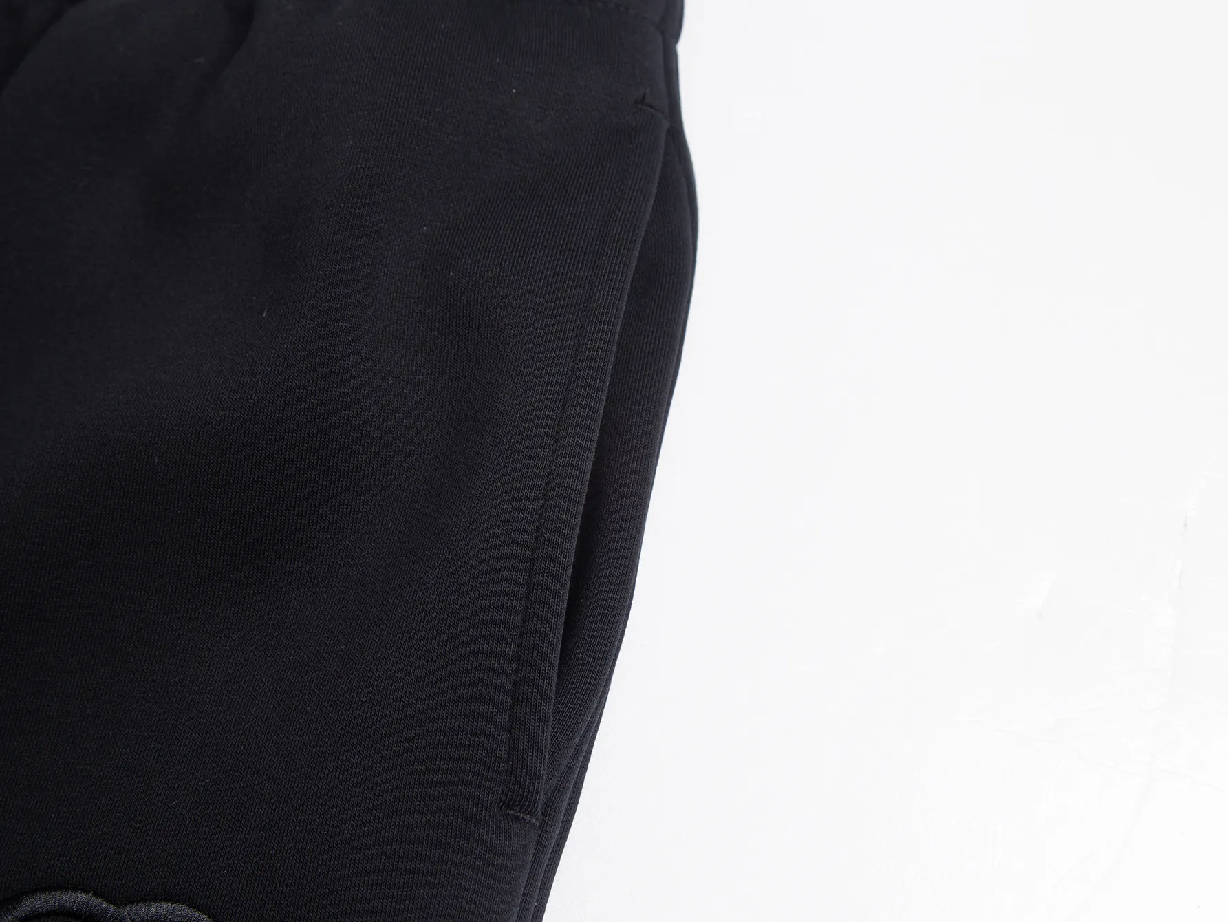 Interlocking G Embroidered Fleece-Back Sweatpants D17016024 — view 8