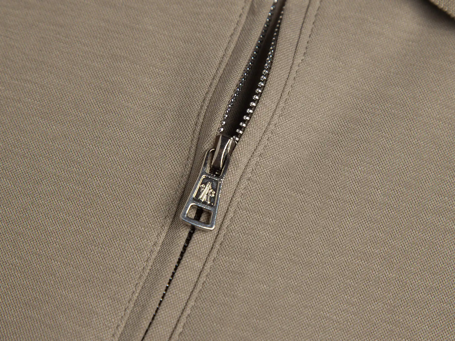 Logo-Embroidered Quarter-Zip Polo Shirt D17012711 — view 7