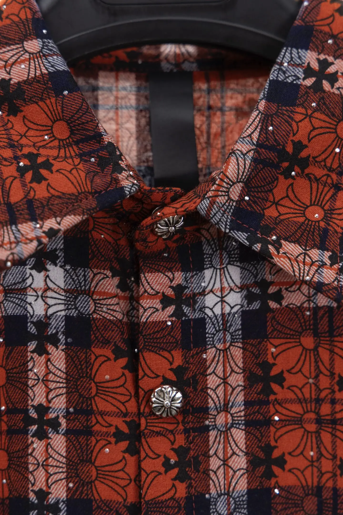 Leather Cross Patch Plaid Flannel Shirt D17012242 — view 3