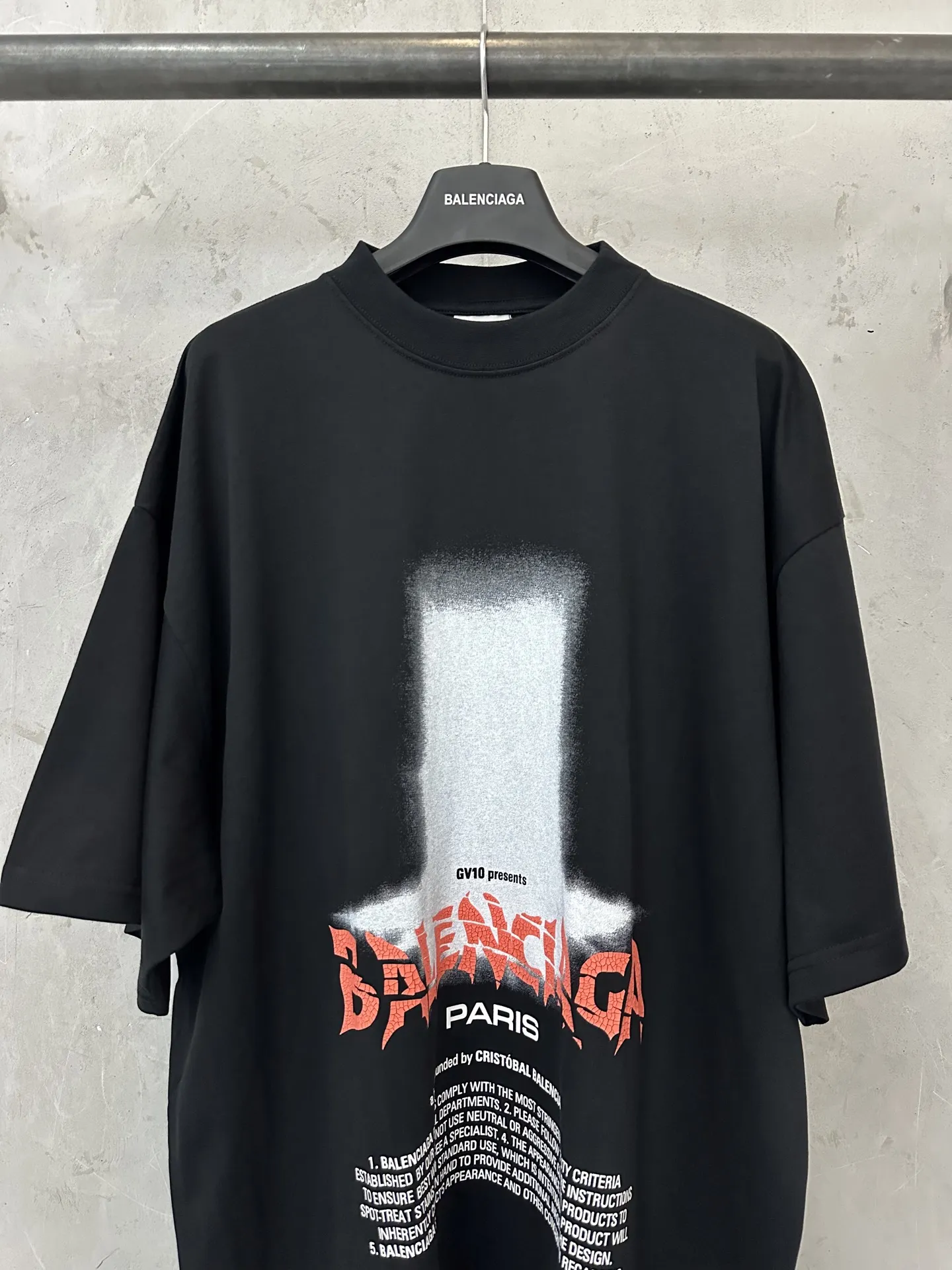 Gothic Logo Print Oversized T-Shirt D17011555 — view 3