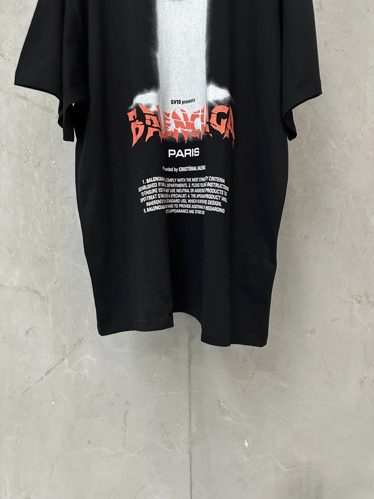 Gothic Logo Print Oversized T-Shirt D17011555 — view 4