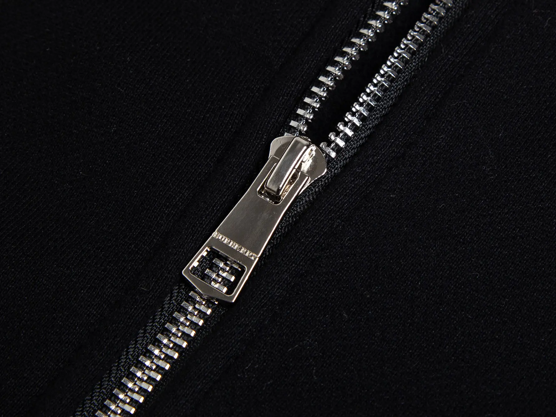 Check-Lined Embroidered Zip-Up Hoodie D17016039 — view 4
