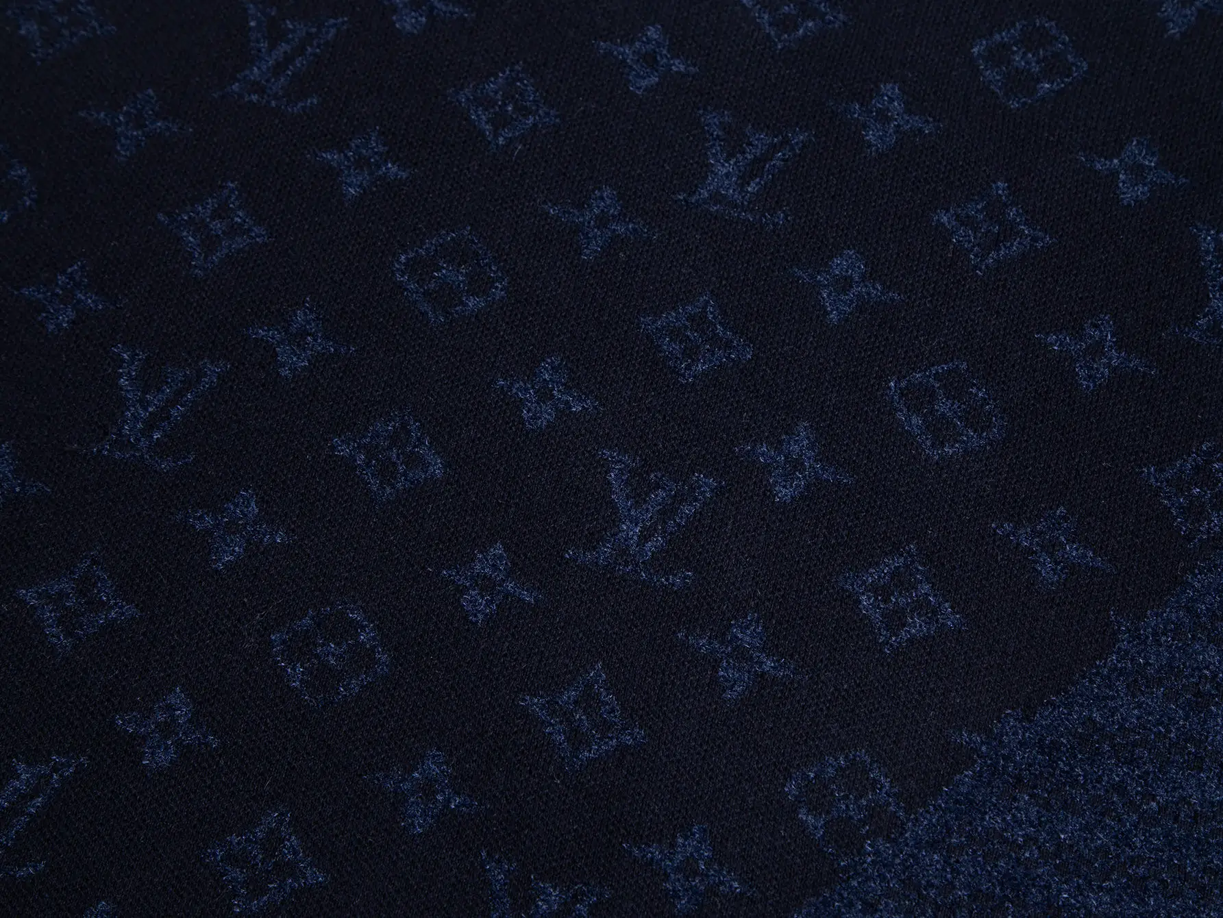 Monogram Velvet Panel T-Shirt D17516035 — view 5
