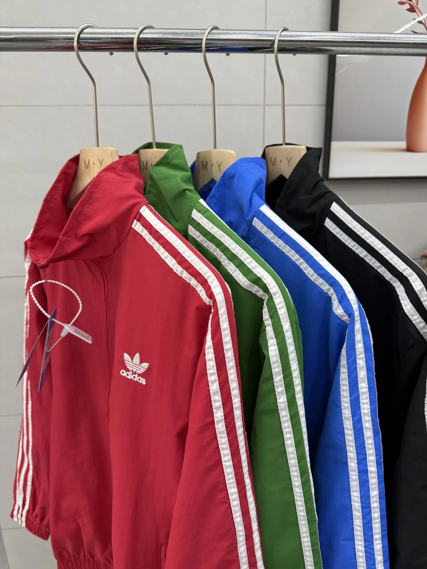 Adicolor Classics 3-Stripes Track Jacket D17514000 — view 13