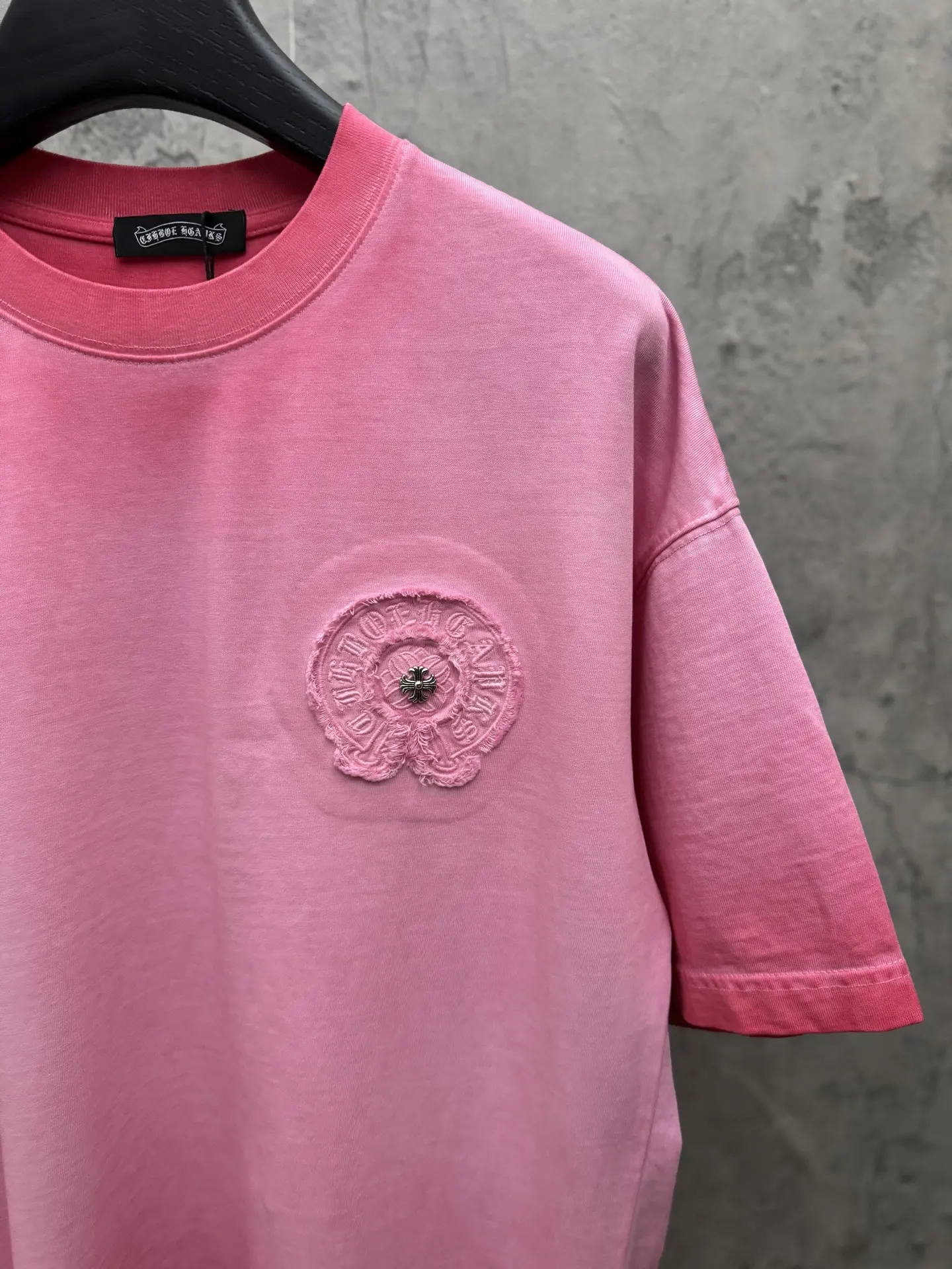 Embroidered Washed Cotton T-Shirt D17513964 — view 5