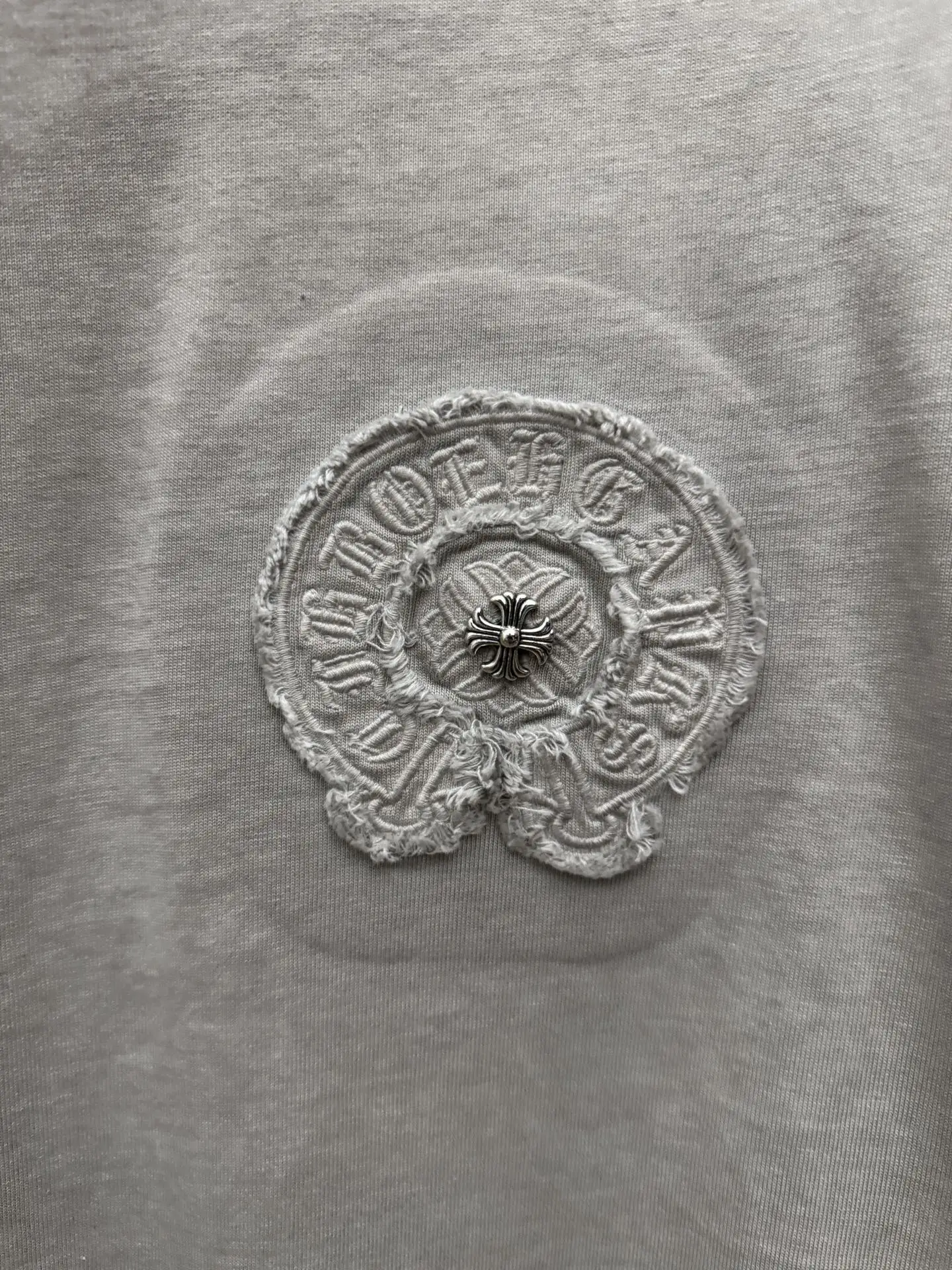 Embroidered Washed Cotton T-Shirt D17513959 — view 6