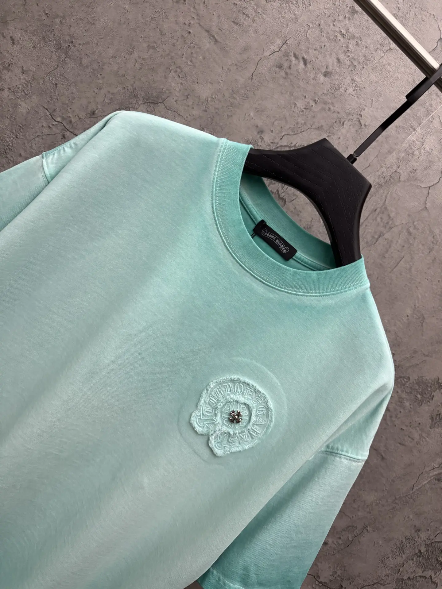 Embroidered Washed Cotton T-Shirt D17513962 — view 3