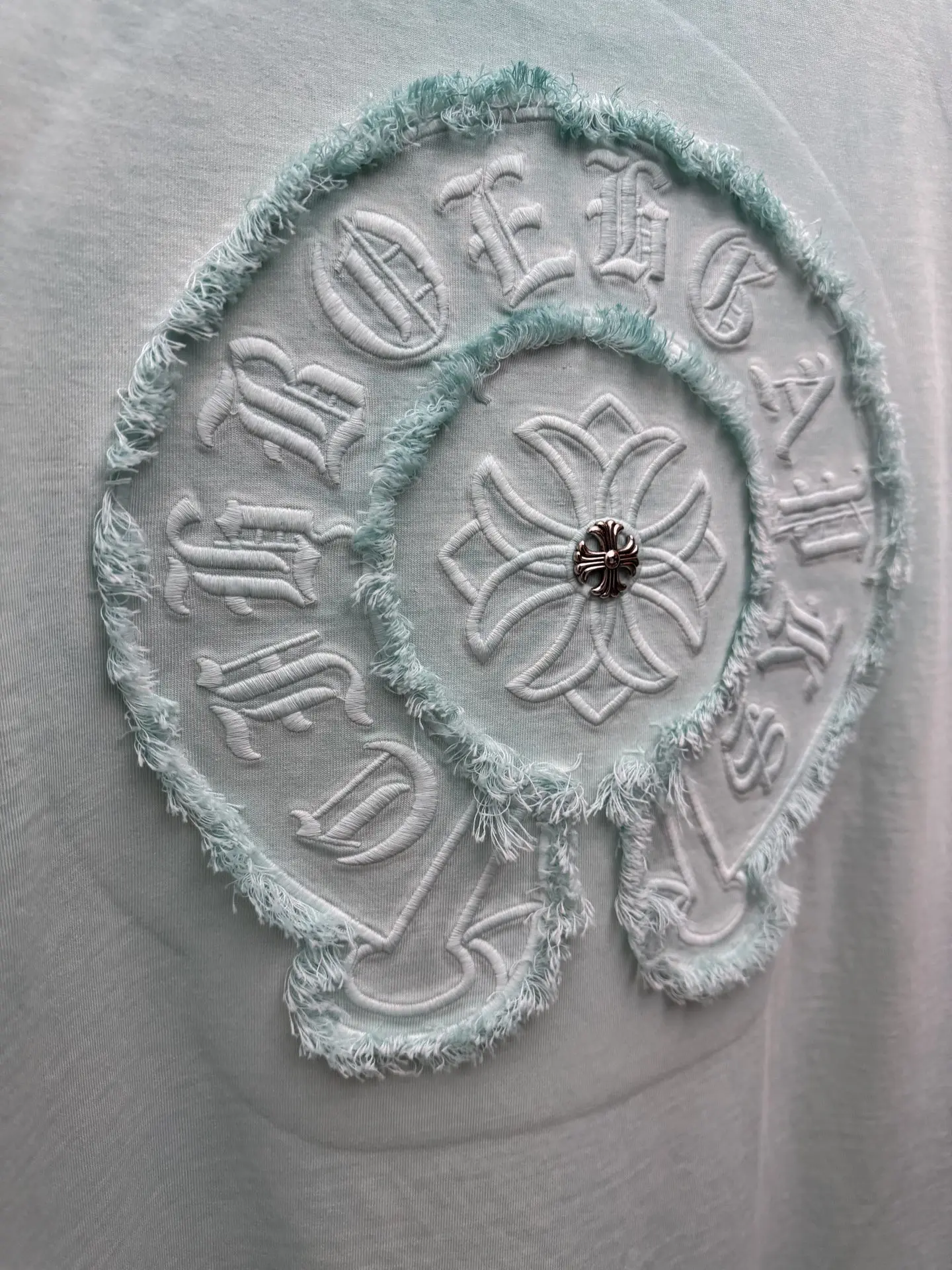 Embroidered Washed Cotton T-Shirt D17513962 — view 8