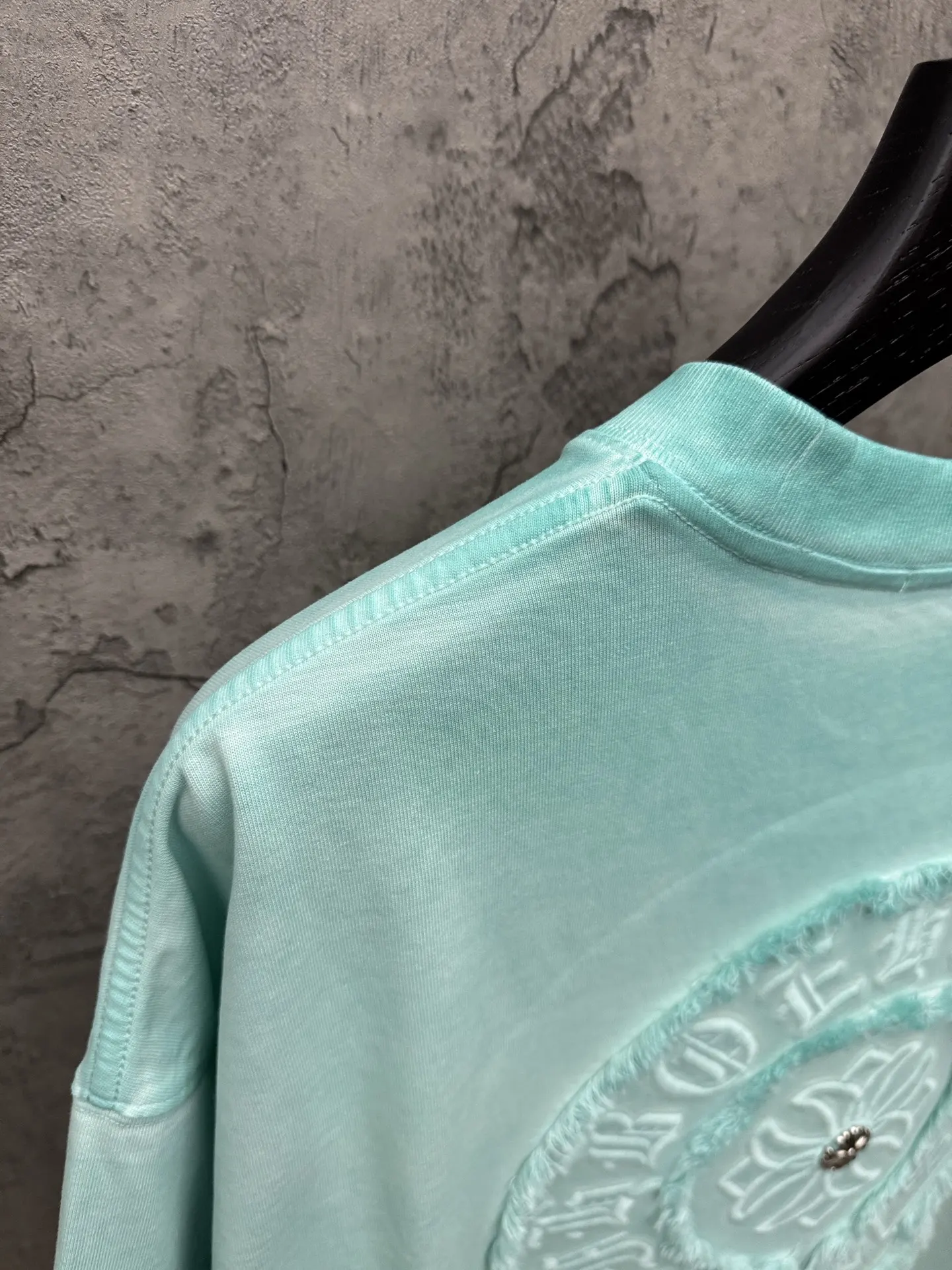Embroidered Washed Cotton T-Shirt D17513962 — view 9