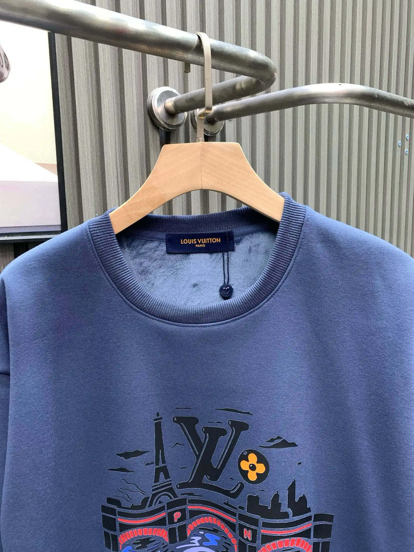 Graphic Print Fleece-Lined Sweatshirt D17514132 — view 3