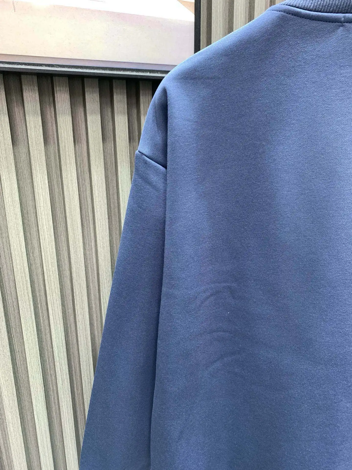 Graphic Print Fleece-Lined Sweatshirt D17514132 — view 7