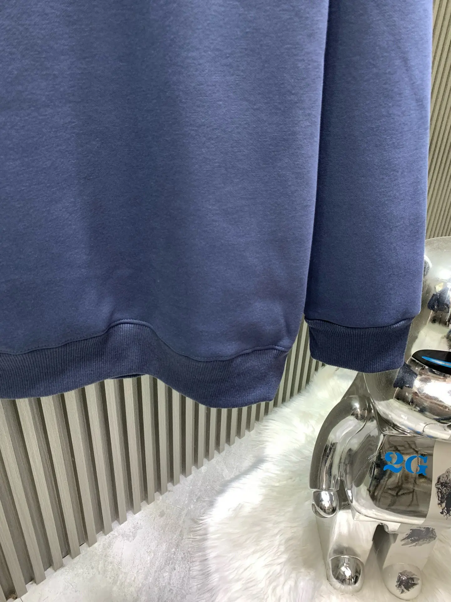 Graphic Print Fleece-Lined Sweatshirt D17514132 — view 9