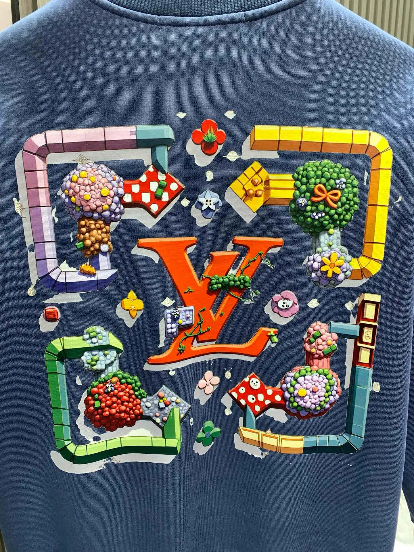 Monogram Playful Garden Embroidered Sweatshirt D17514128 — view 7