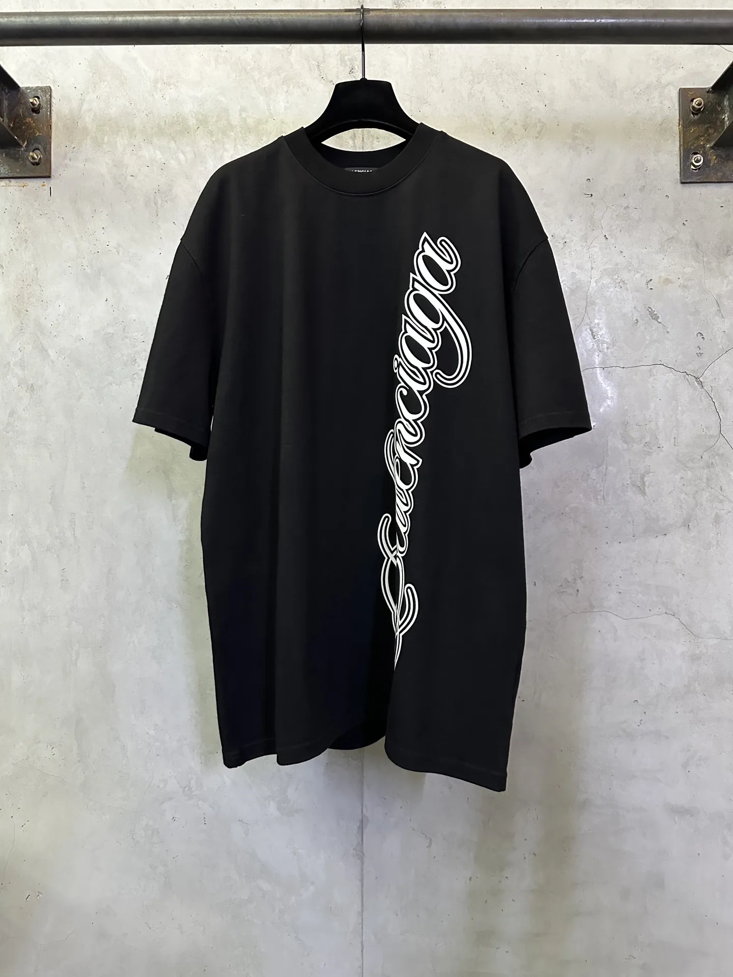Cursive Logo Flocked Cotton T-Shirt D17511562
