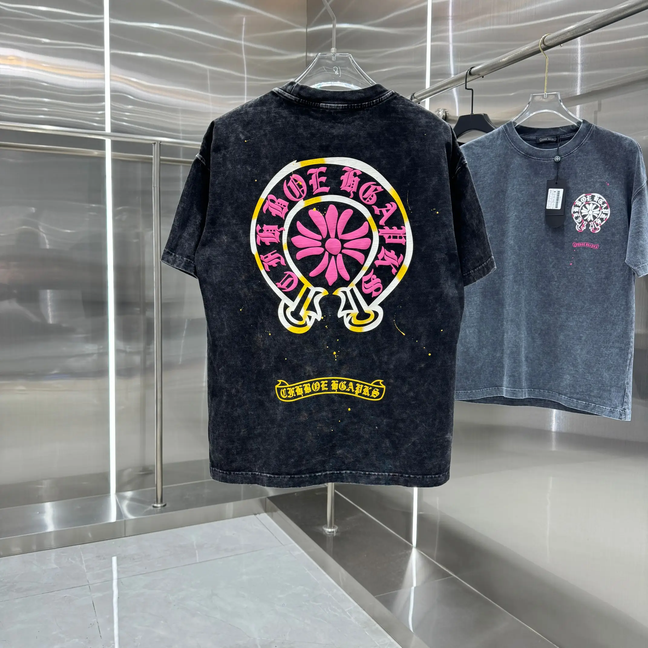 Acid-Wash Puff Print Logo T-Shirt D18013818 — view 2
