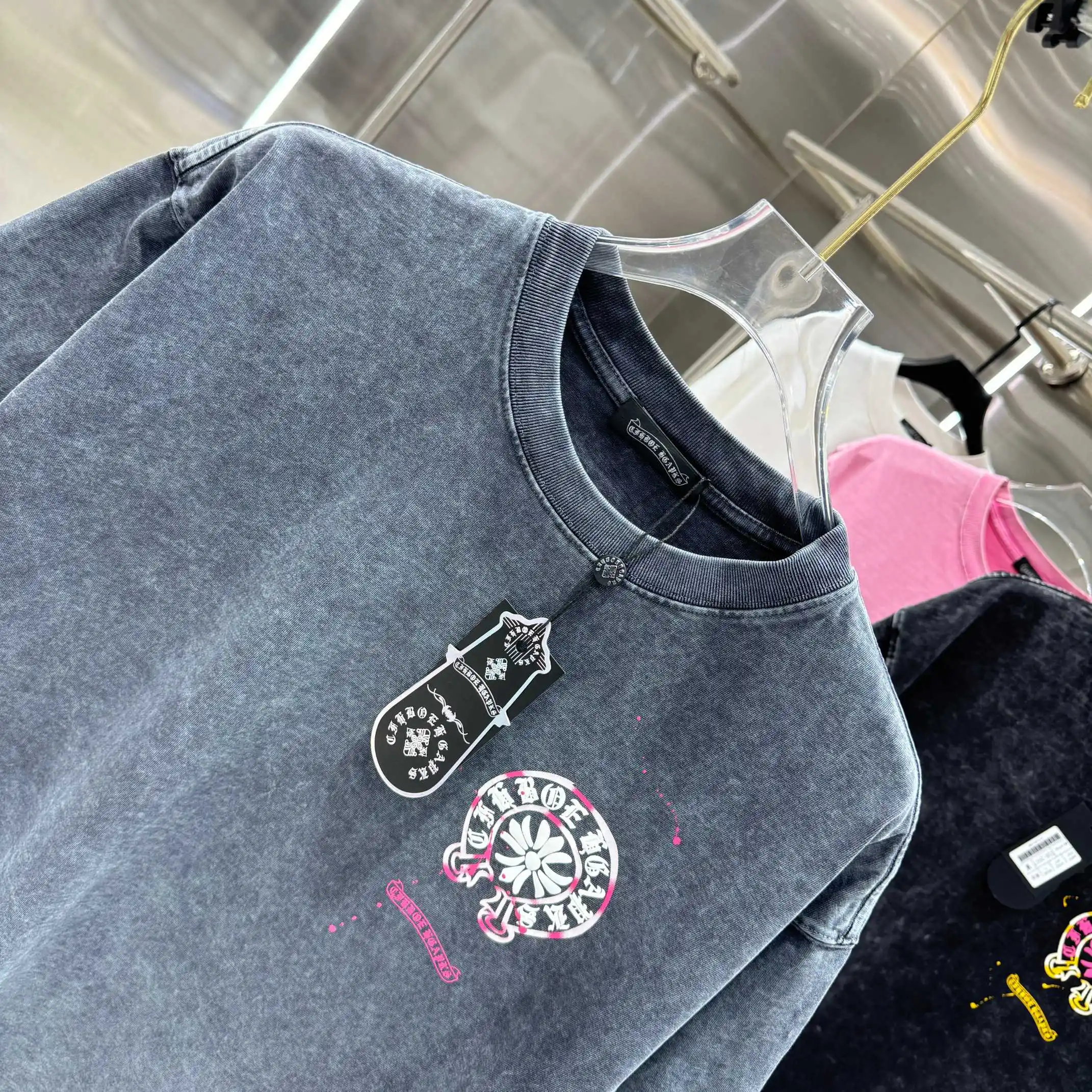 Acid-Wash Logo Print Cotton T-Shirt D18013820 — view 4