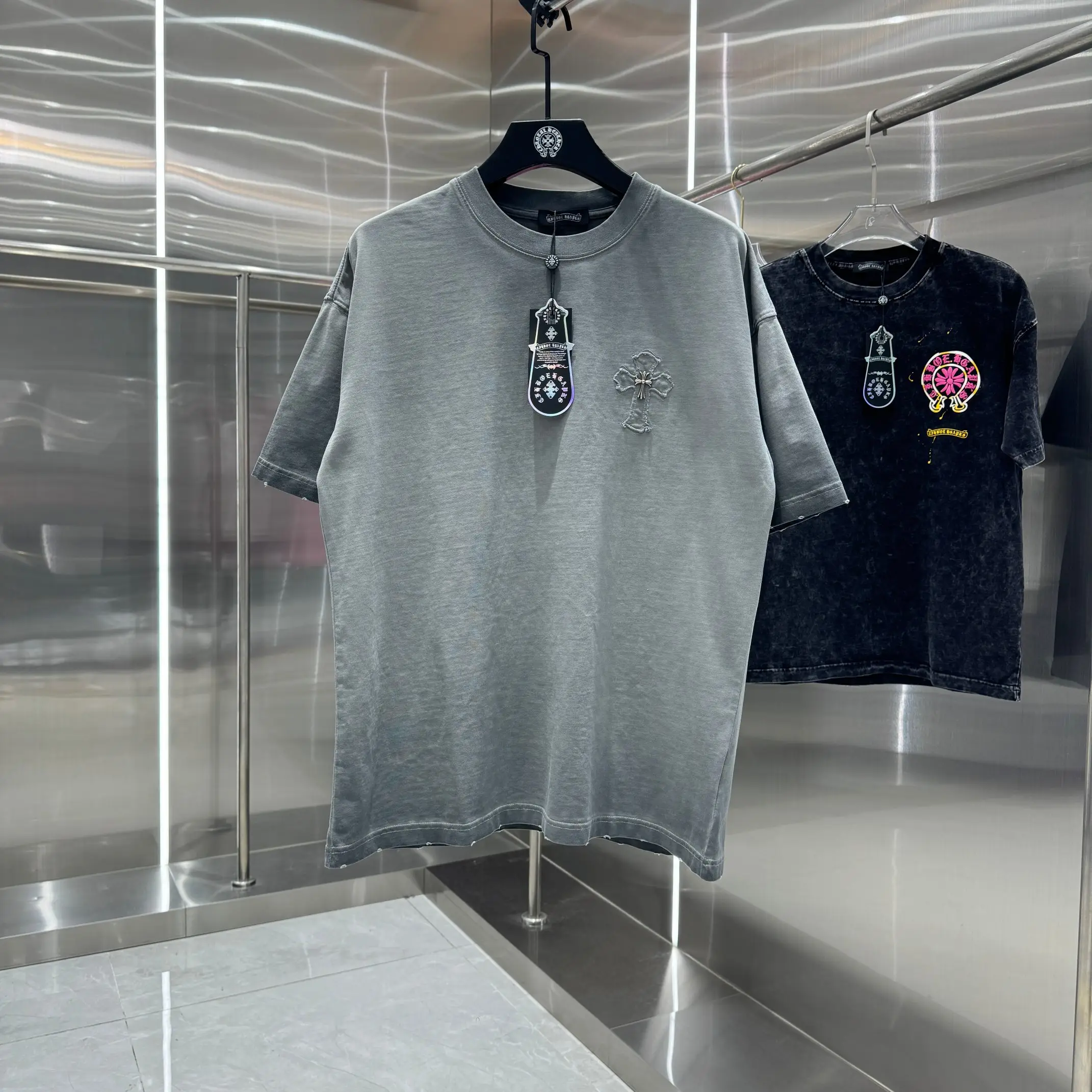 Embroidered Acid-Wash Cotton T-Shirt D18013832