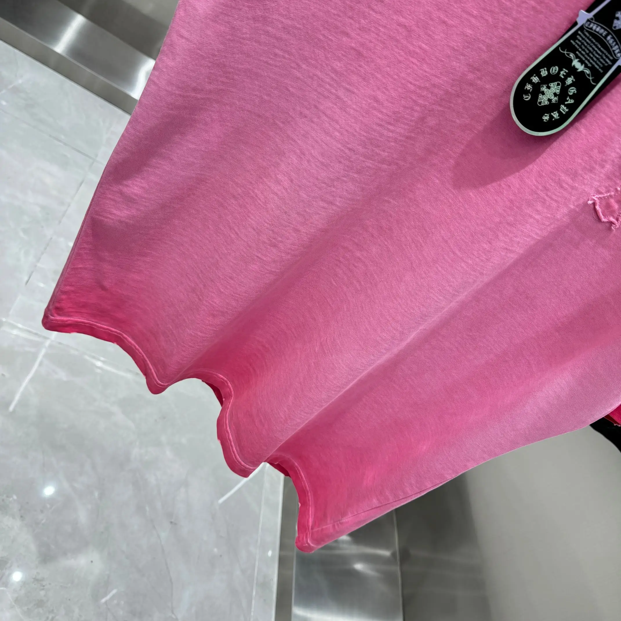 Washed Embroidered Patch T-Shirt D18013829 — view 9