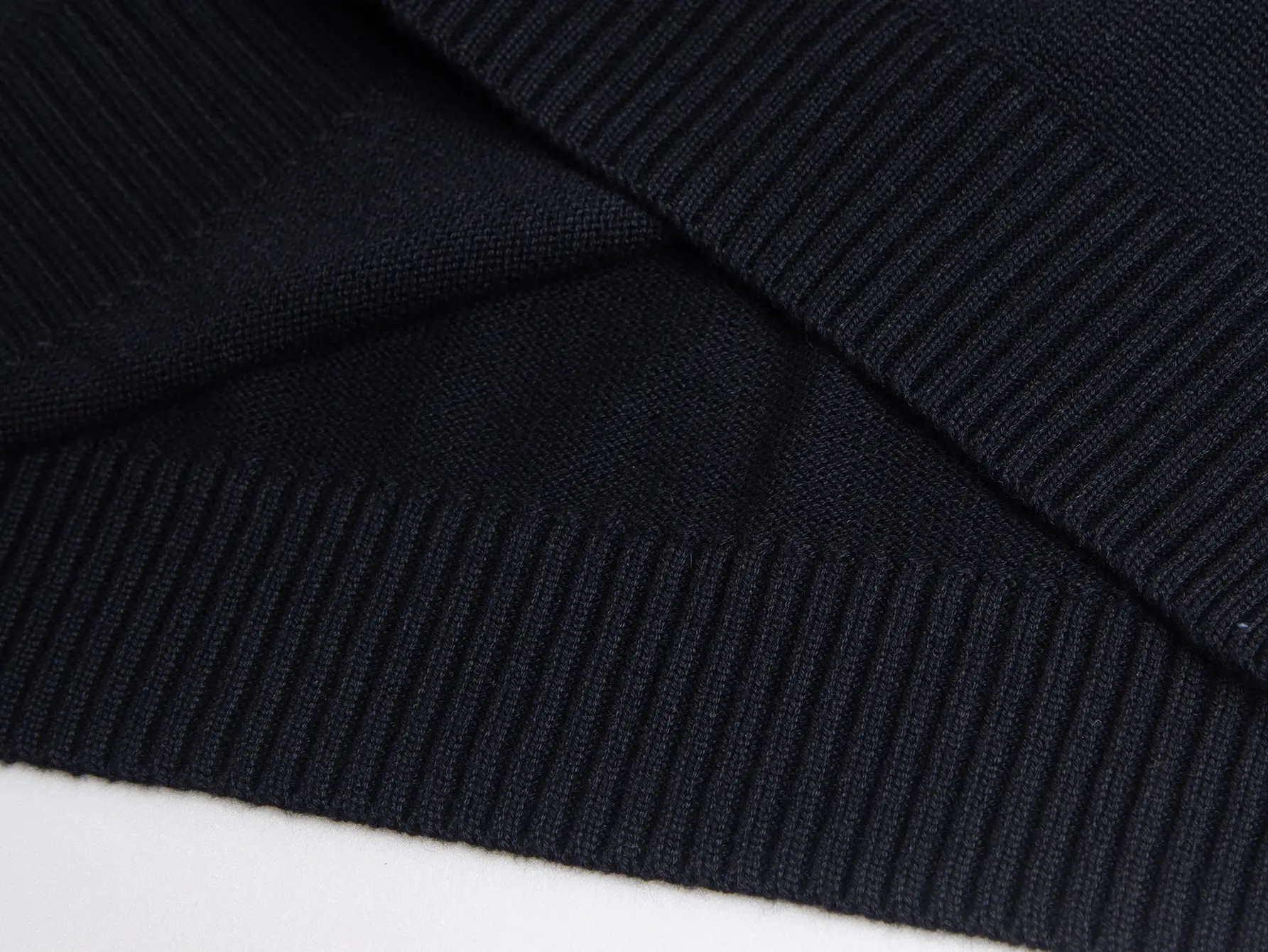 Embroidered Wool-Blend Half-Zip Sweater D18016029 — view 9