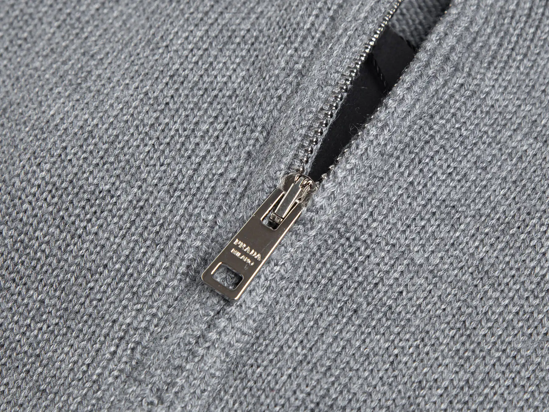 Logo-Plaque Half-Zip Wool Sweater D18016041 — view 4