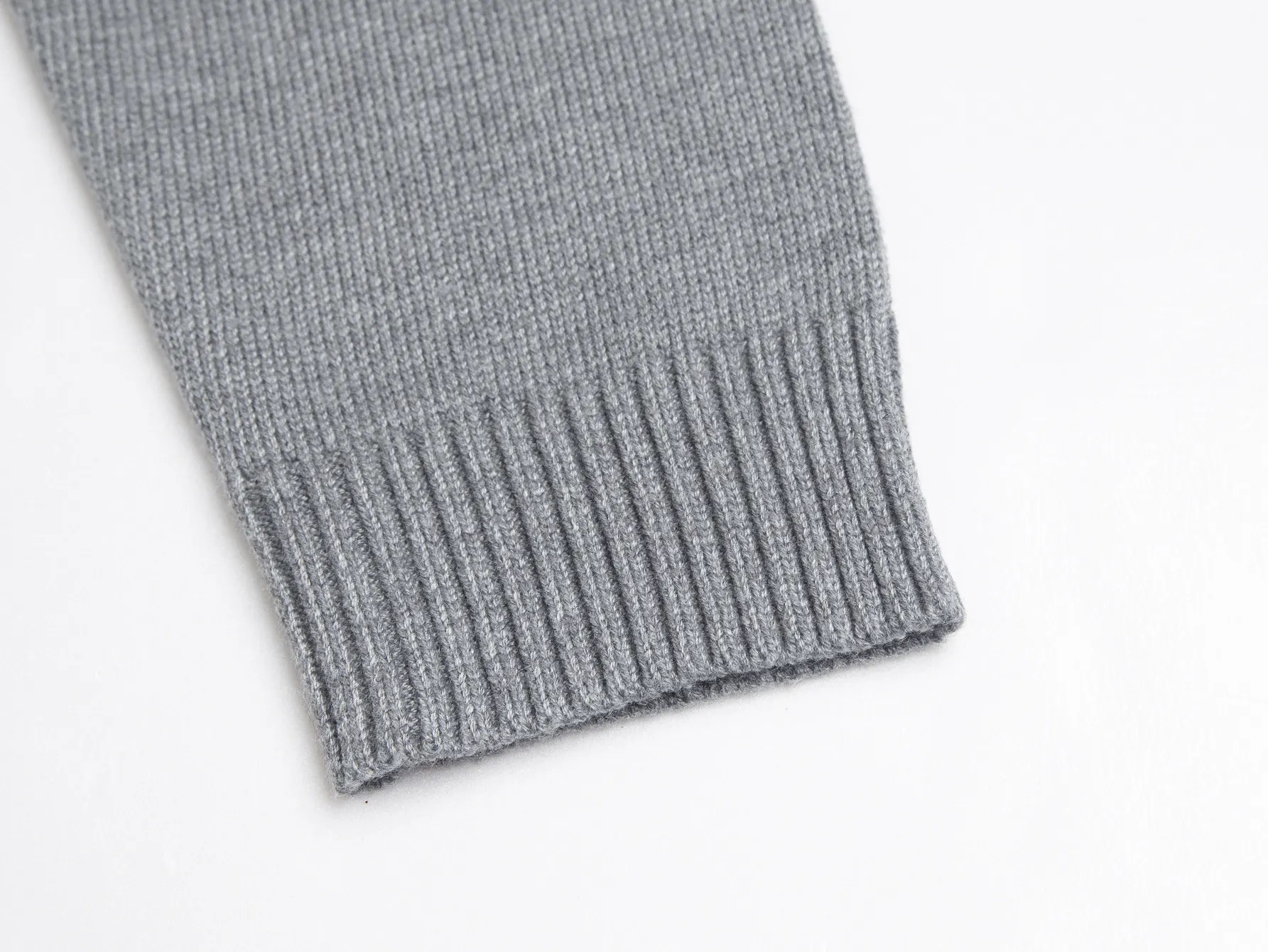 Logo-Plaque Half-Zip Wool Sweater D18016041 — view 7