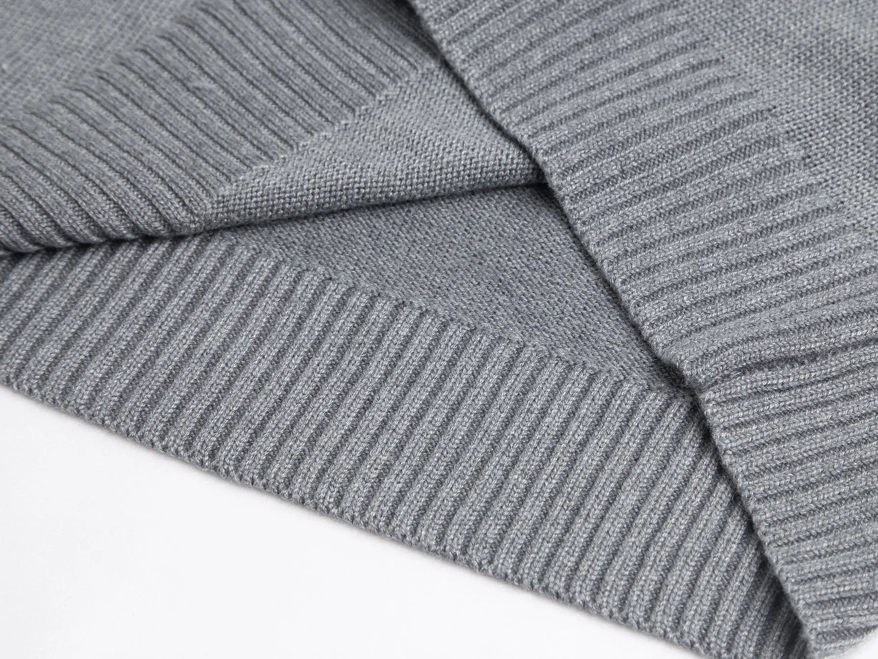 Logo-Plaque Half-Zip Wool Sweater D18016041 — view 9