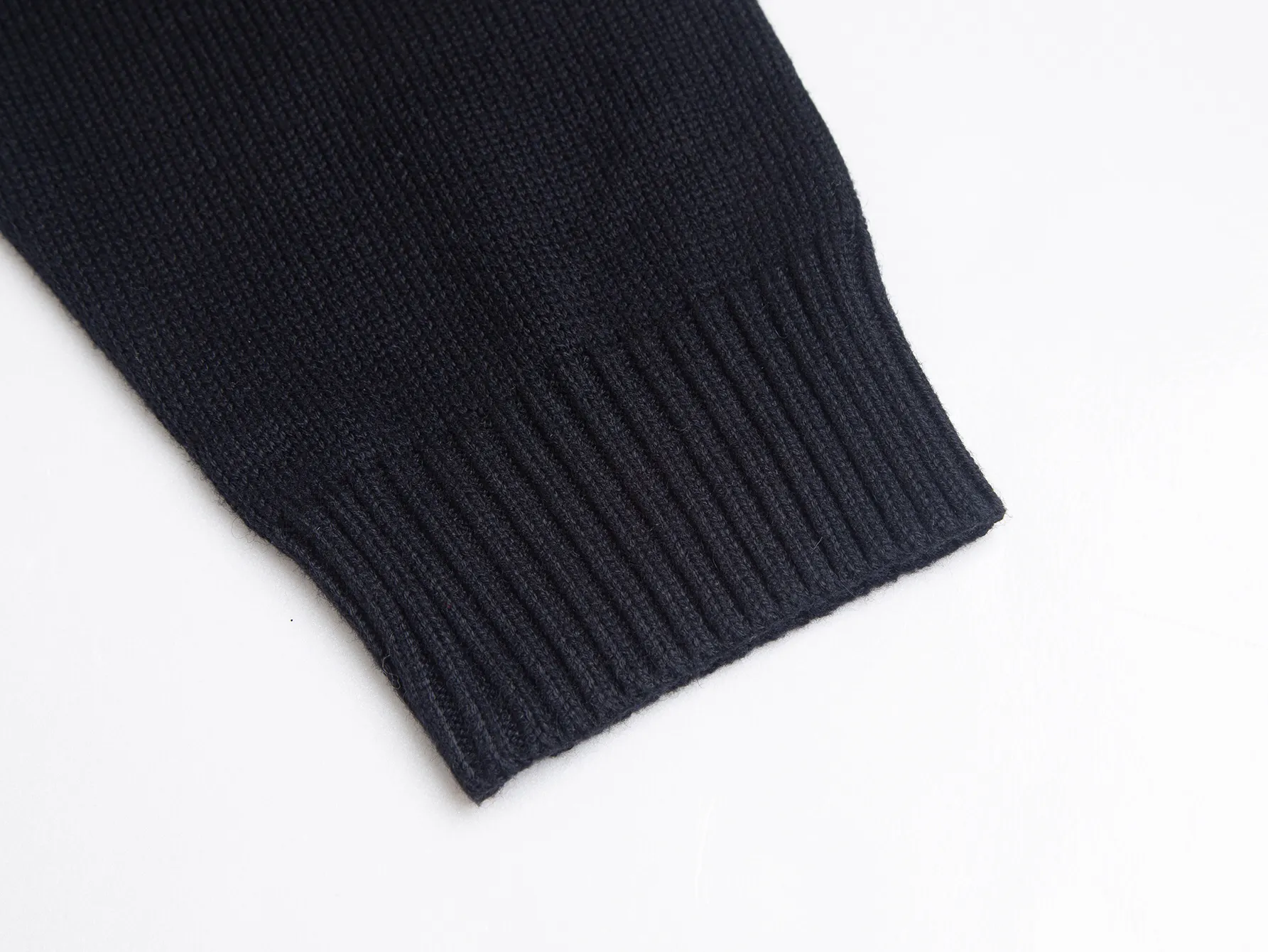 Logo-Plaque Half-Zip Wool-Blend Sweater D18016042 — view 8
