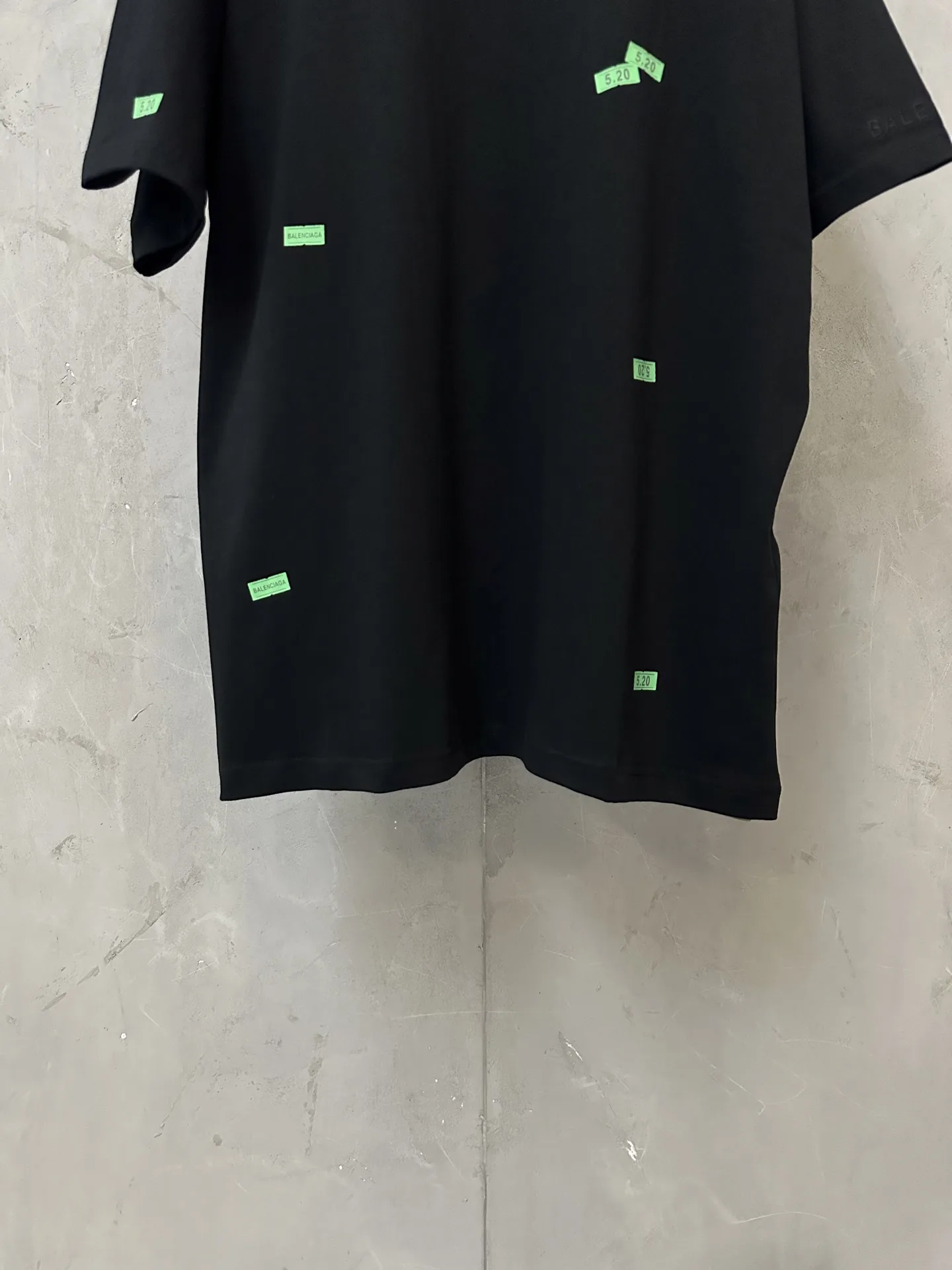 520 Limited Edition Oversized T-Shirt D18011345 — view 4