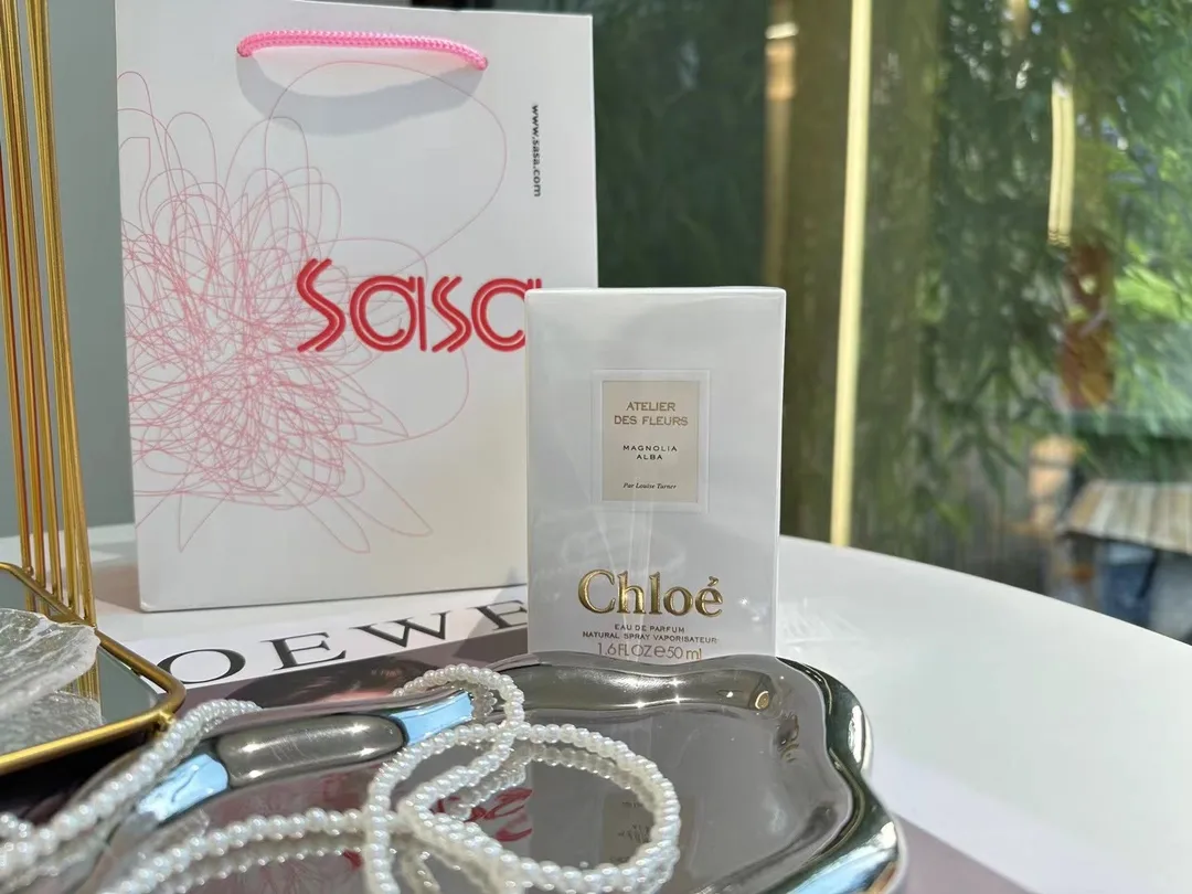 180香水 🍃Chloe 木兰诗语 ｜The brearh of spring50ml MAGNOLIA ALBA 如雨后青草 干净而有意境 随着薄雾散去 打在 D18018214