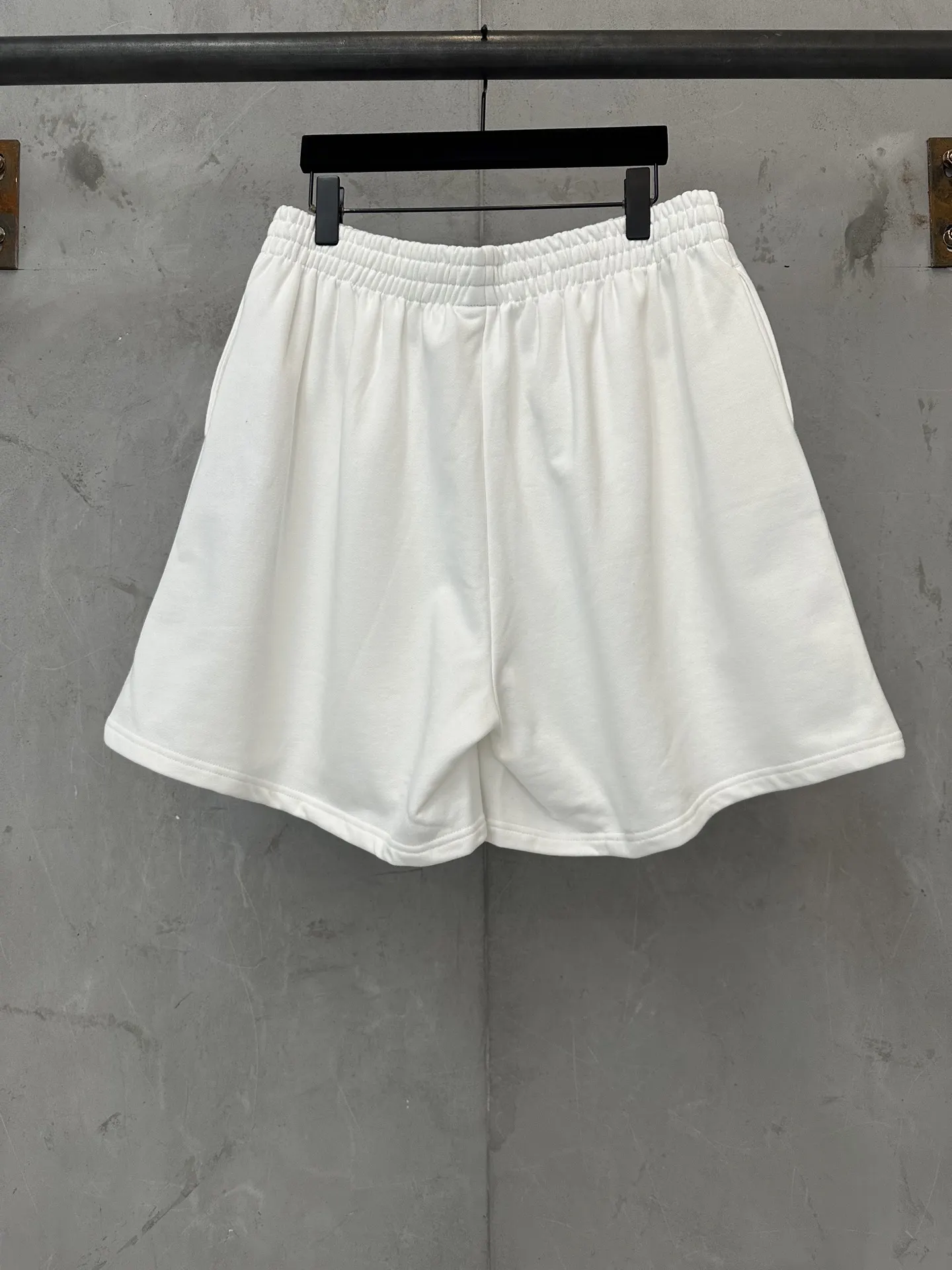 Embroidered Logo Cotton Jersey Shorts D19011341 — view 2