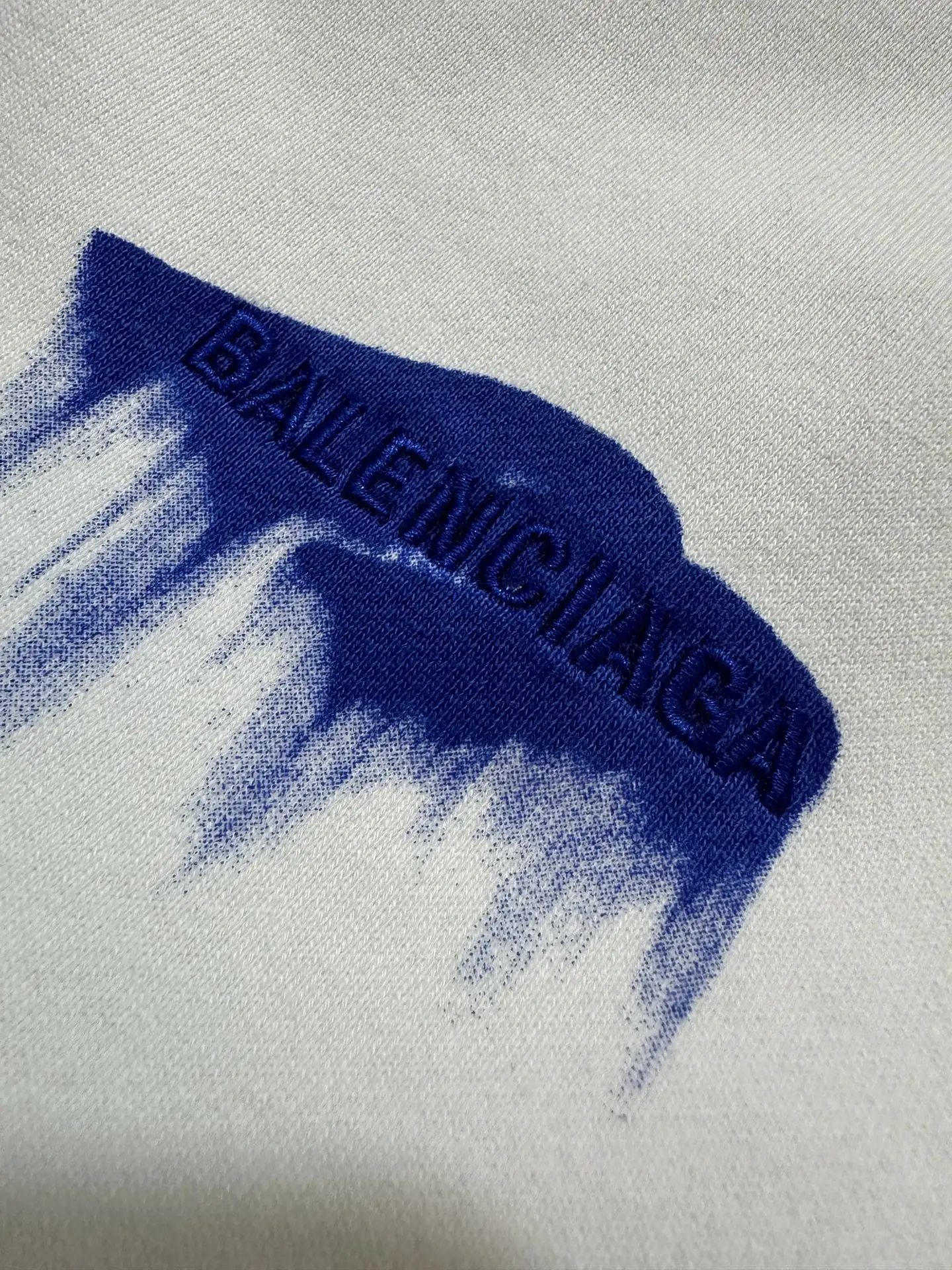 Embroidered Logo Cotton Jersey Shorts D19011341 — view 8