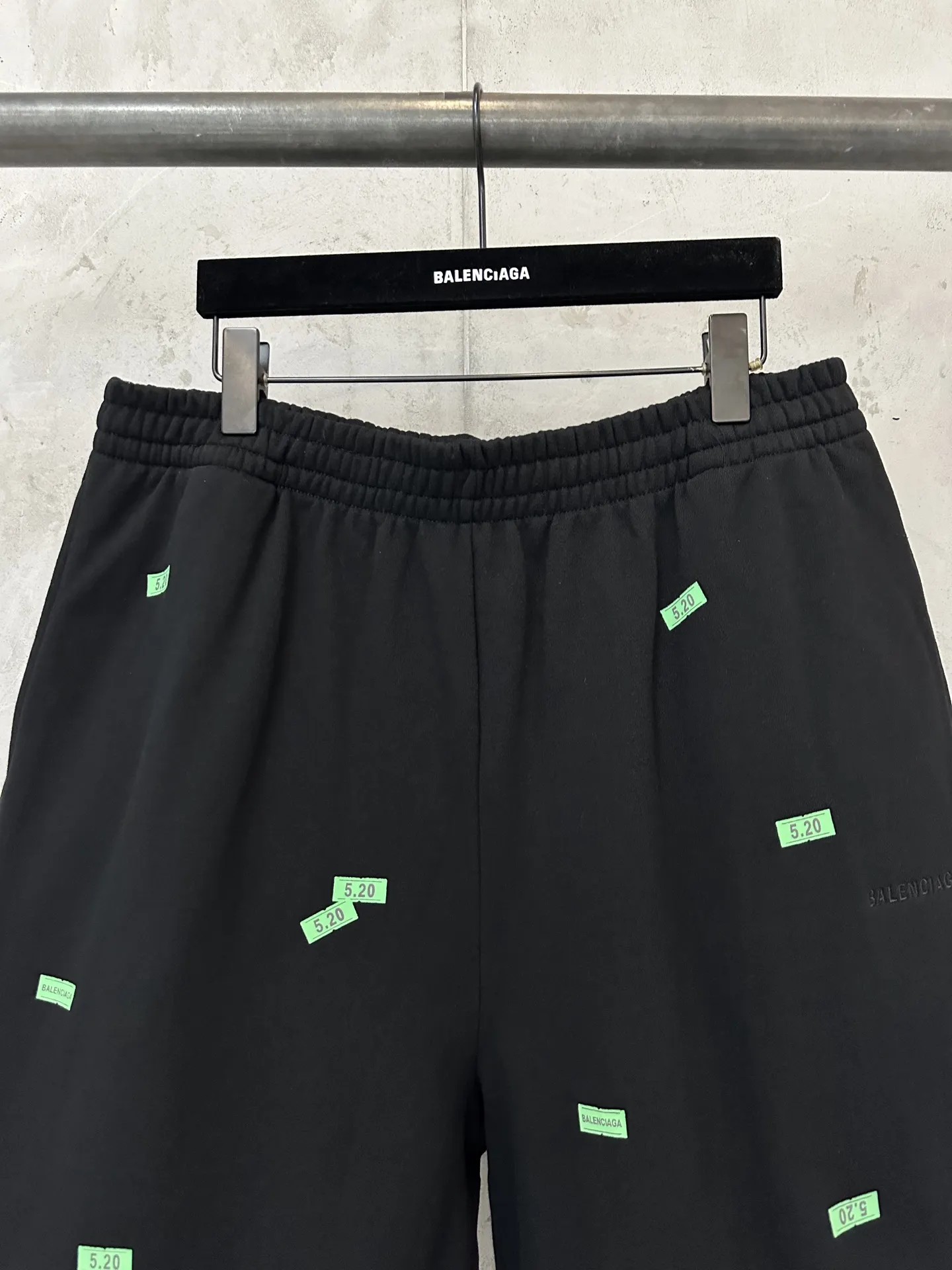 Logo-Patch Cotton-Jersey Sweat Shorts D19011361 — view 3