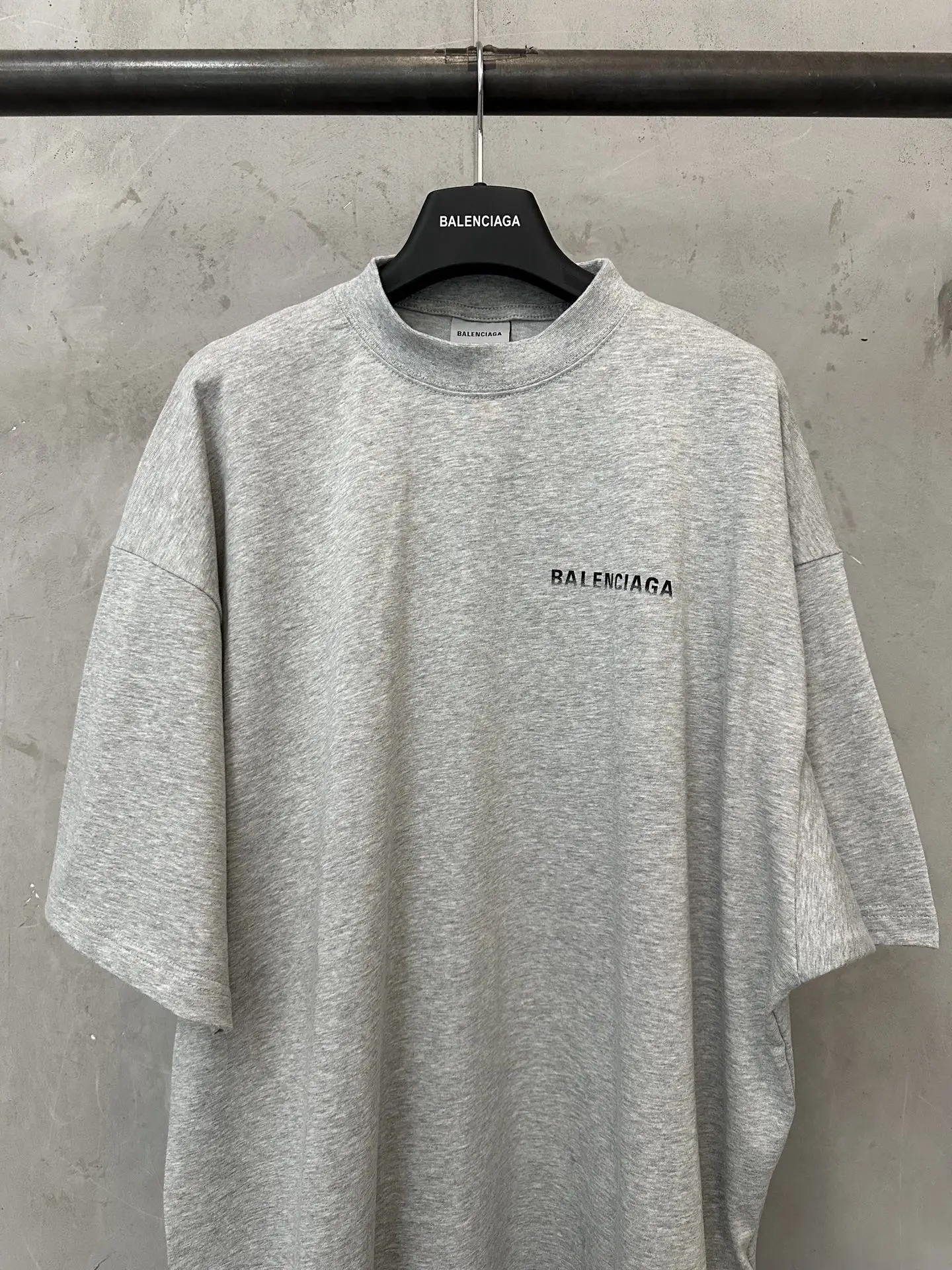 Logo Print Oversized Cotton T-Shirt D19023754 — view 3