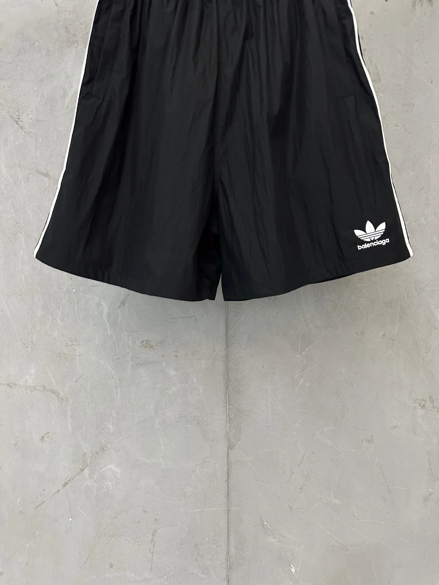 Balenciaga x Adidas Striped Shell Shorts D19011544 — view 4