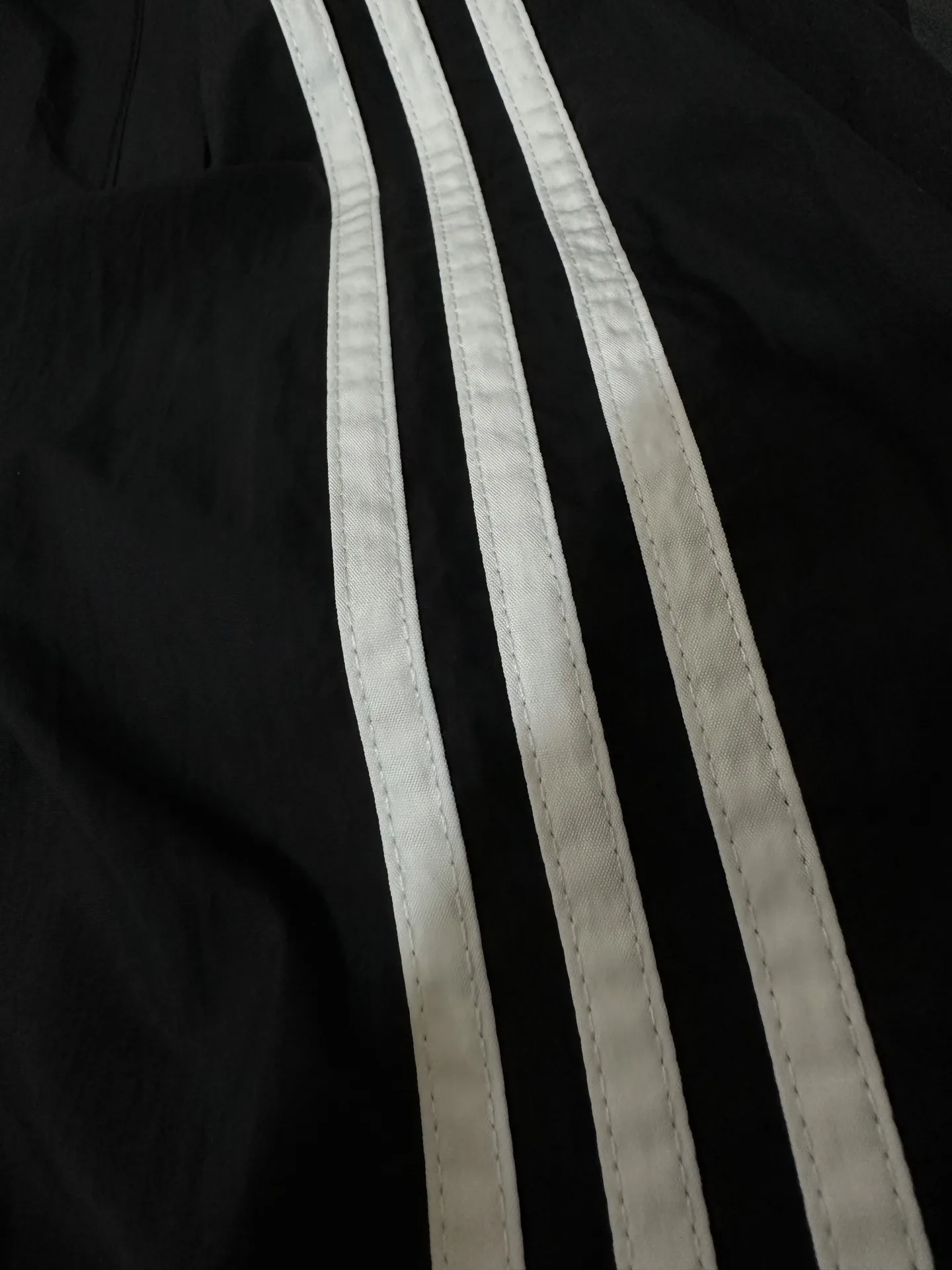 Balenciaga x Adidas Striped Shell Shorts D19011544 — view 6