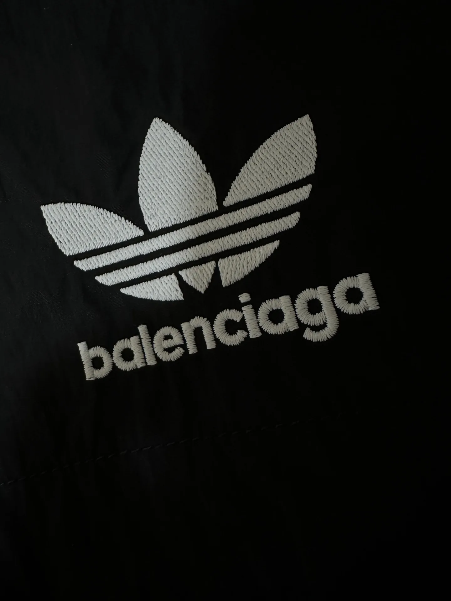 Balenciaga x Adidas Striped Shell Shorts D19011544 — view 8