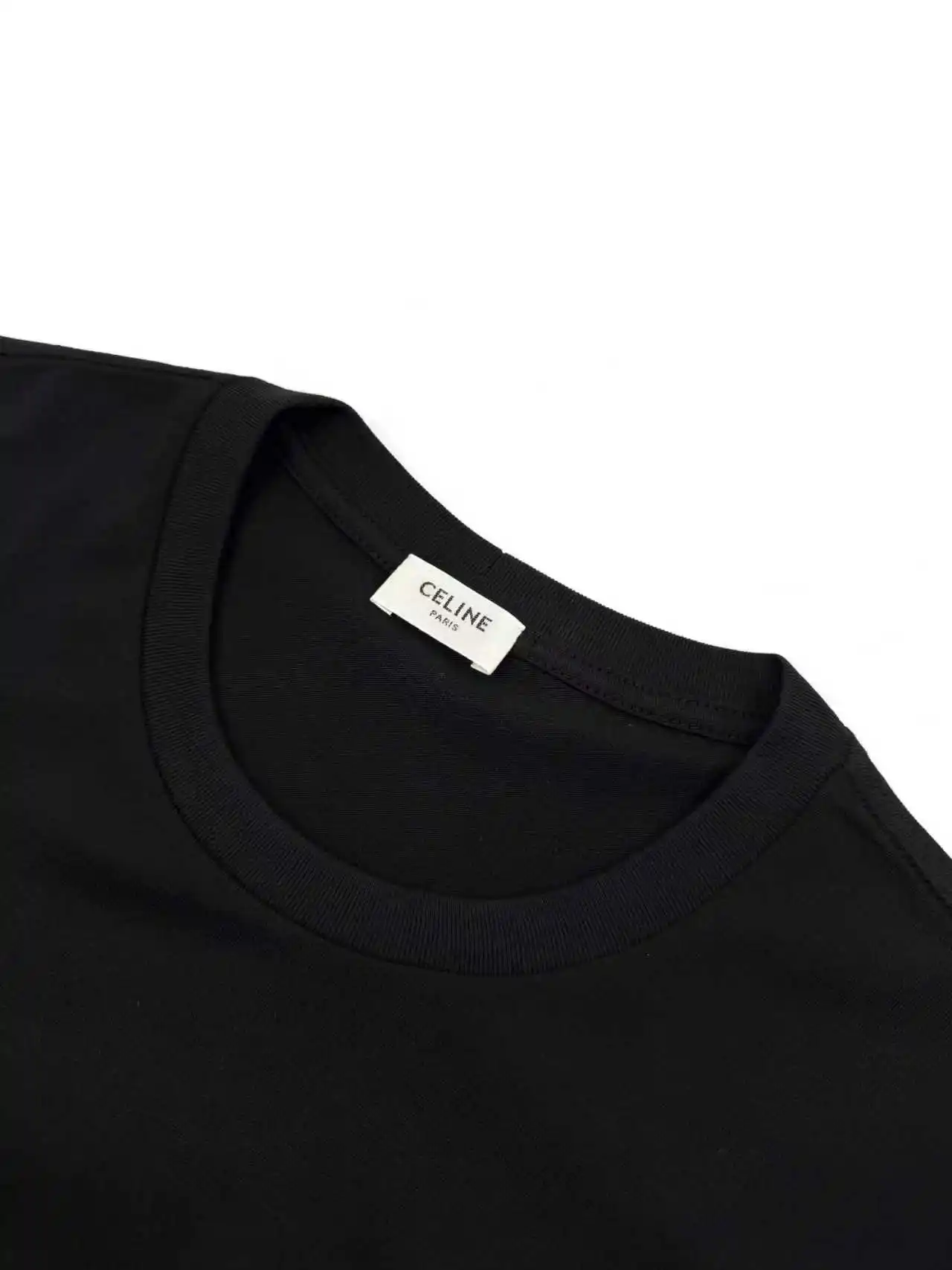 Triomphe Embroidered Pocket T-Shirt D19013845 — view 3