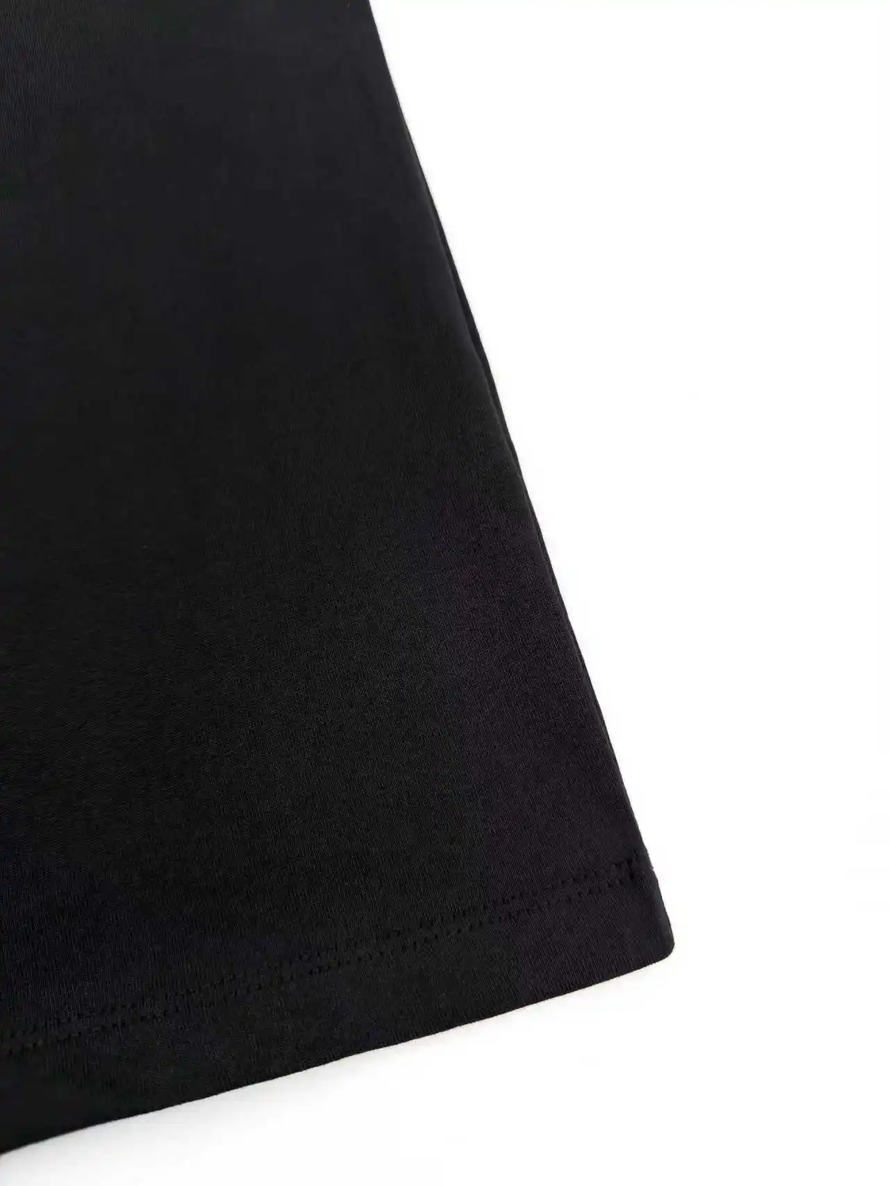 Triomphe Embroidered Pocket T-Shirt D19013845 — view 8
