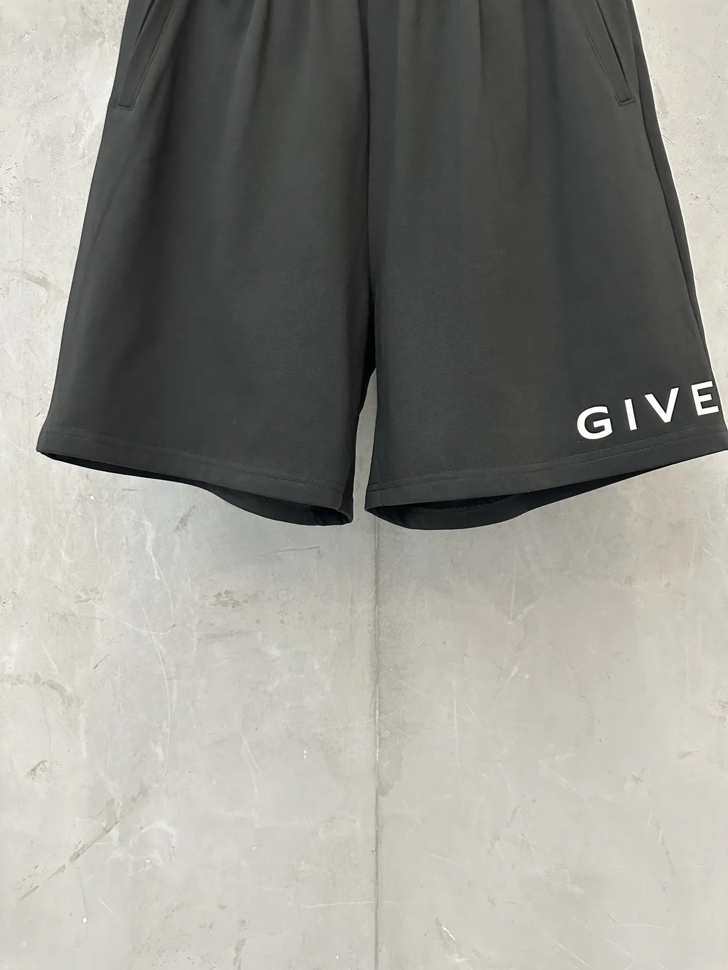 Logo Print Cotton-Jersey Shorts D19011350 — view 4