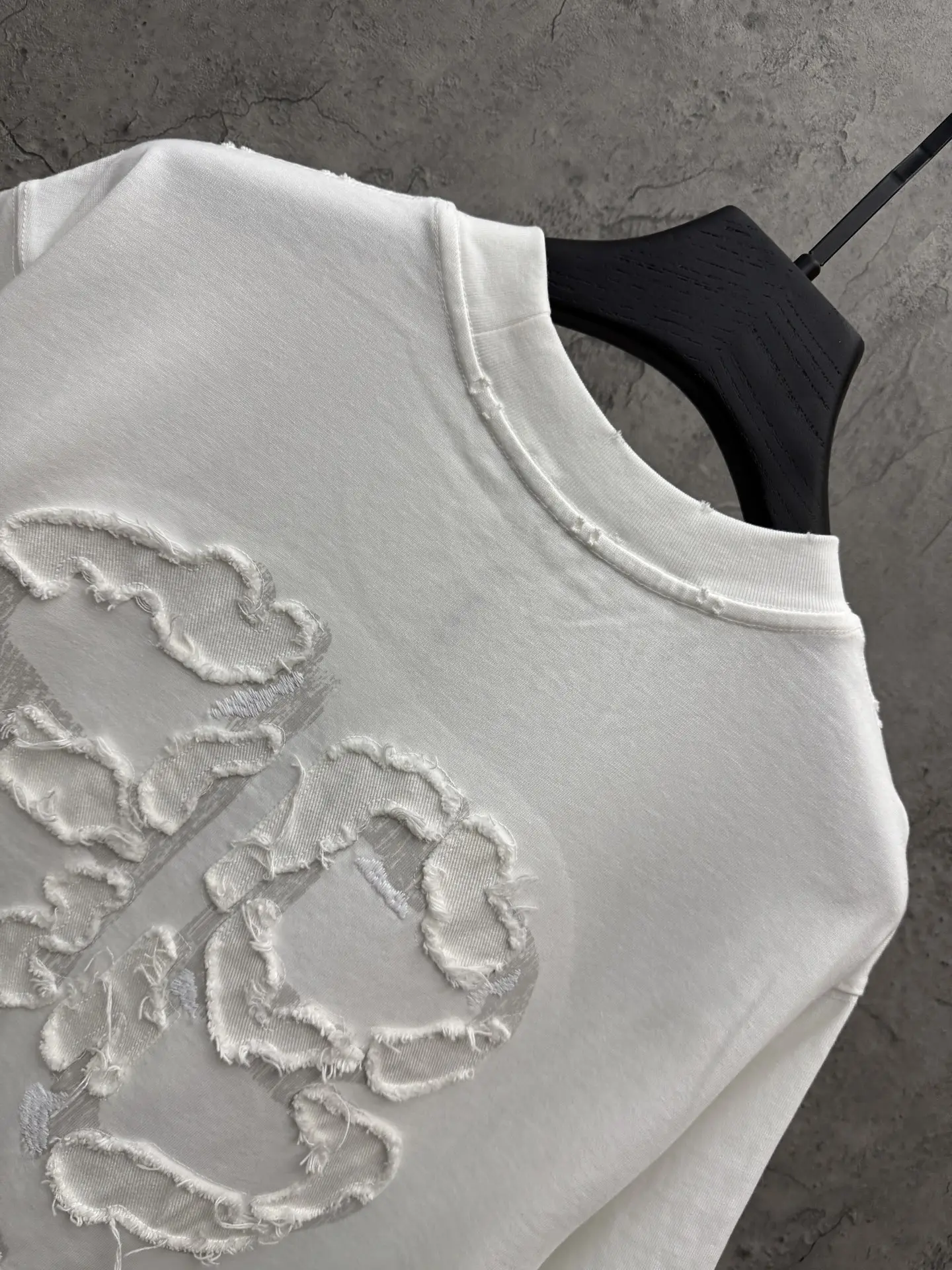 Embroidered Logo Fringe Cotton T-Shirt D19013868 — view 4