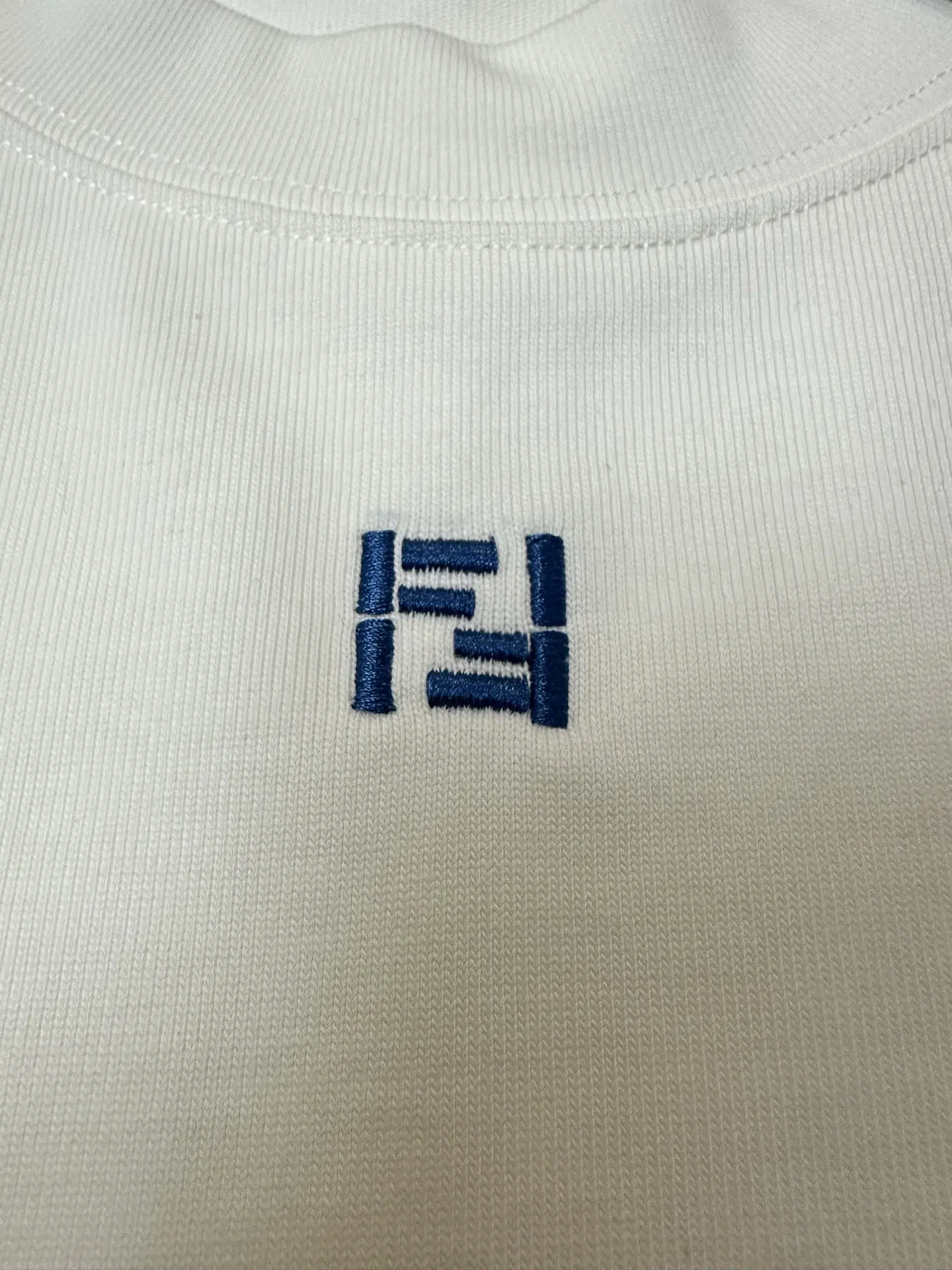 FF Logo Embroidered Heavyweight Cotton T-Shirt D19011167 — view 7