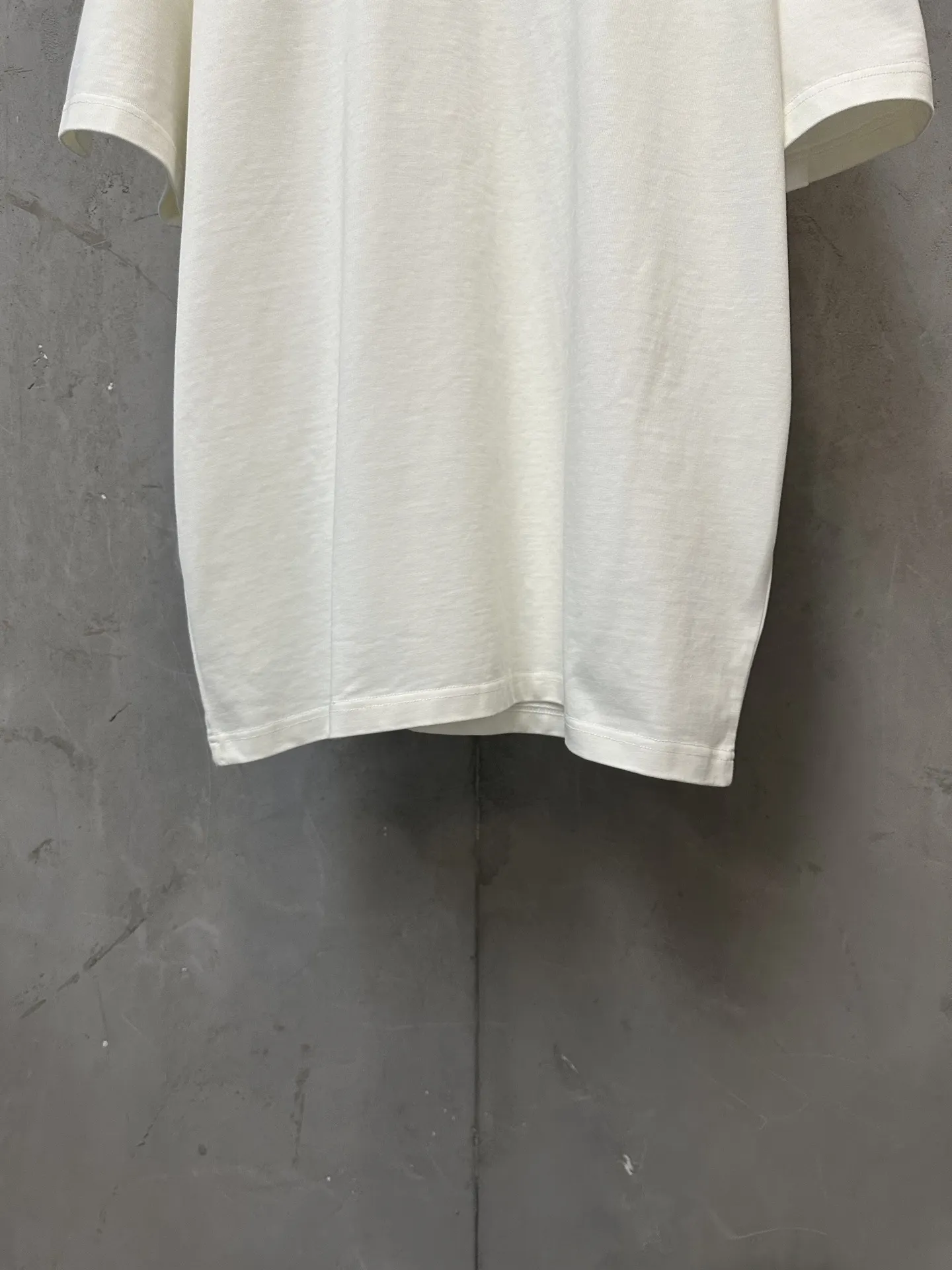 Embroidered Logo Heavyweight Cotton T-Shirt D19011177 — view 4