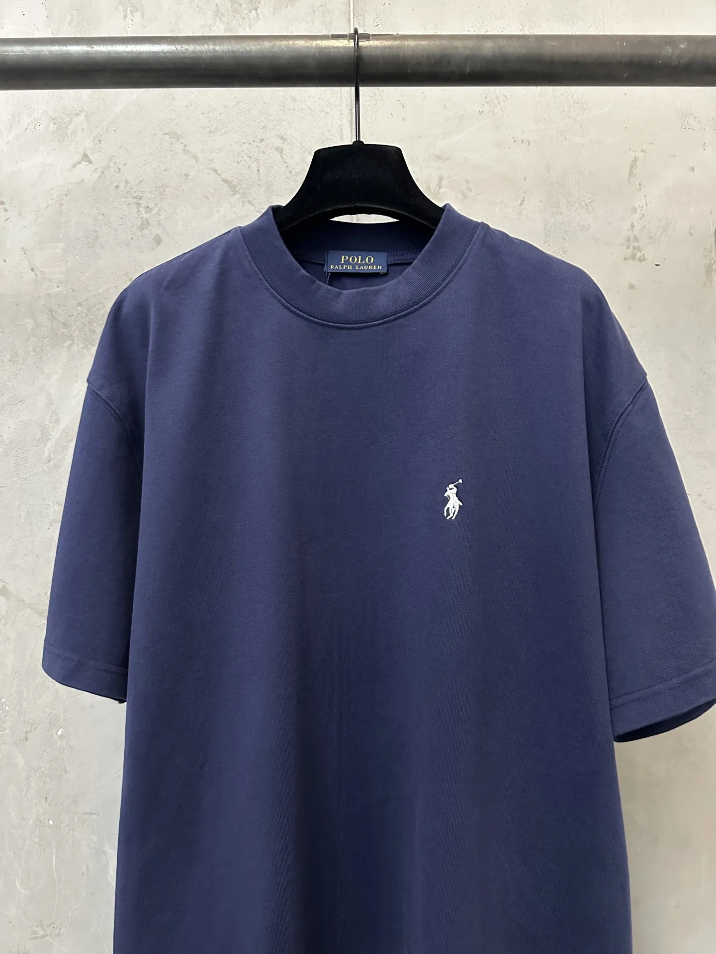 Embroidered Logo Heavyweight Cotton T-Shirt D19011179 — view 3